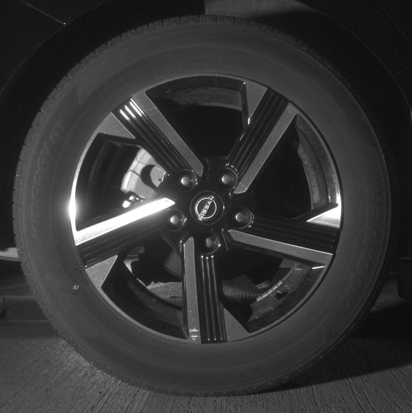 Thumbnail: 2025 Nissan Sentra - 15