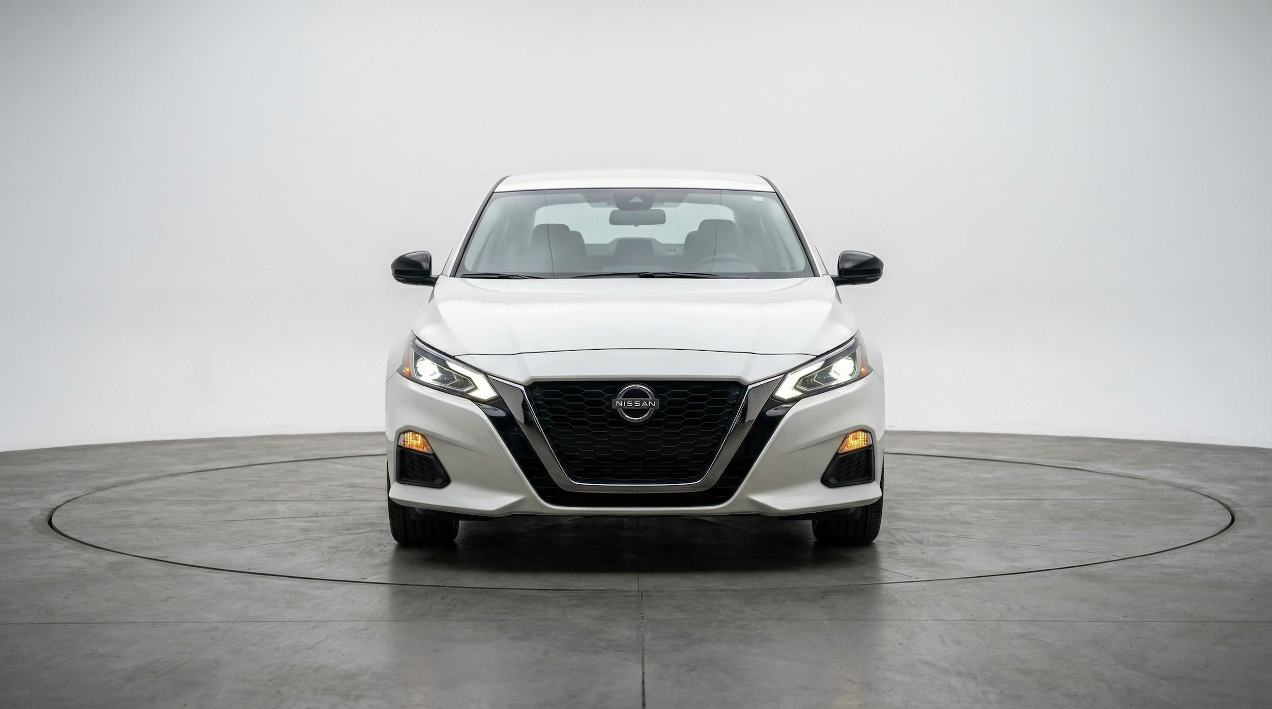 Thumbnail: 2025 Nissan Altima - 2