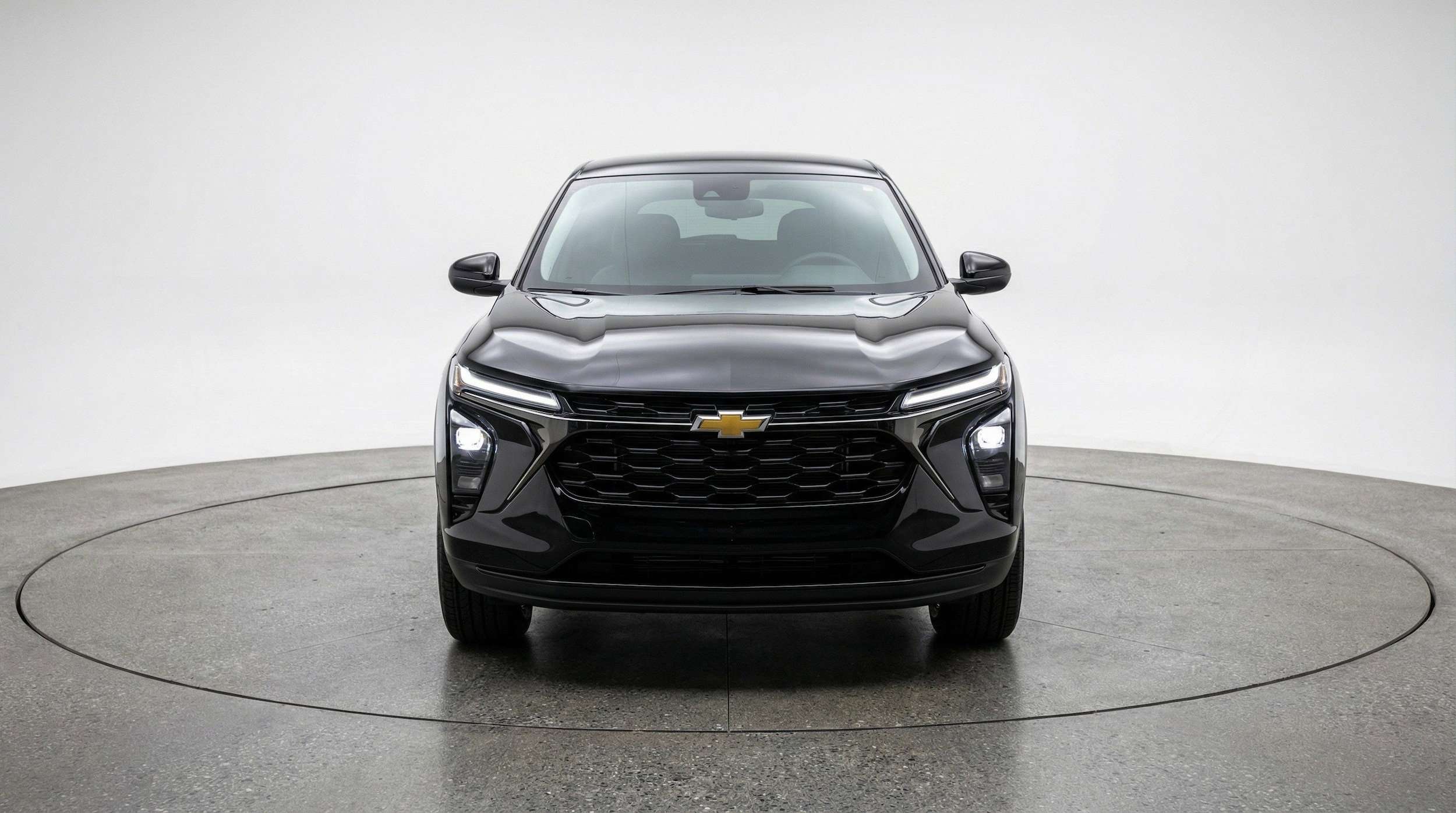 Thumbnail: 2025 Chevrolet Trax - 2