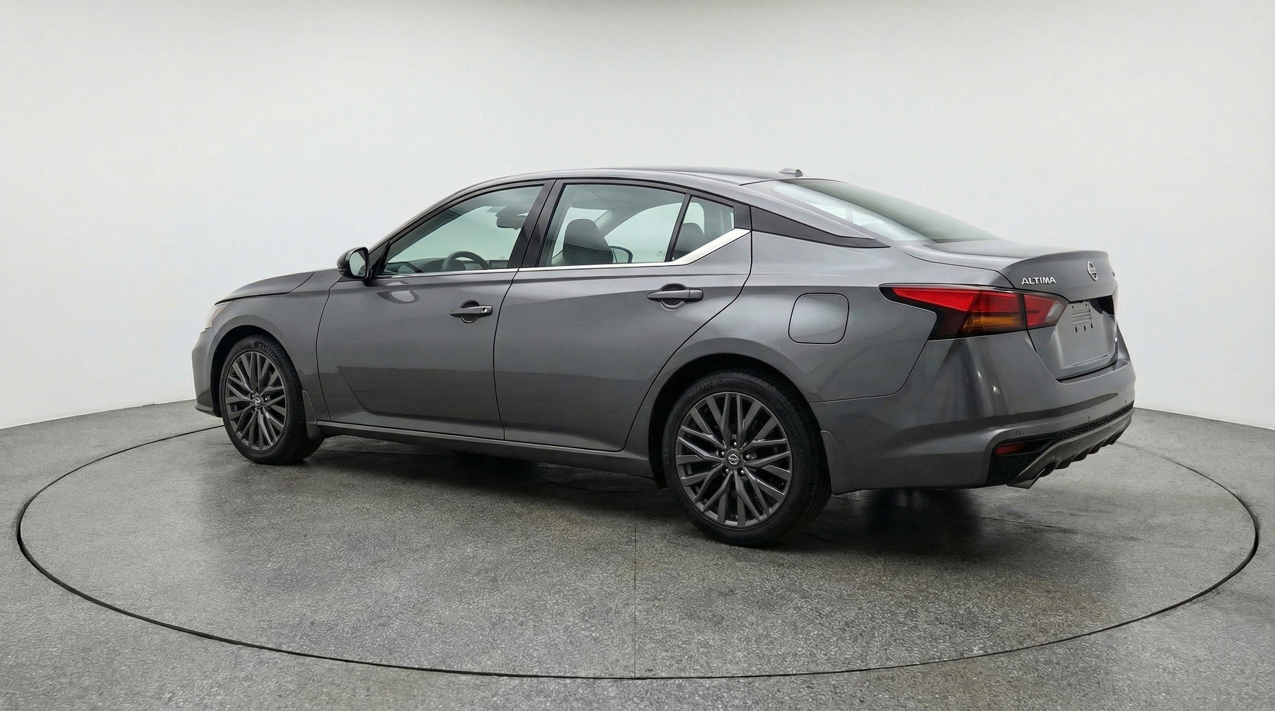 Thumbnail: 2025 Nissan Altima - 6