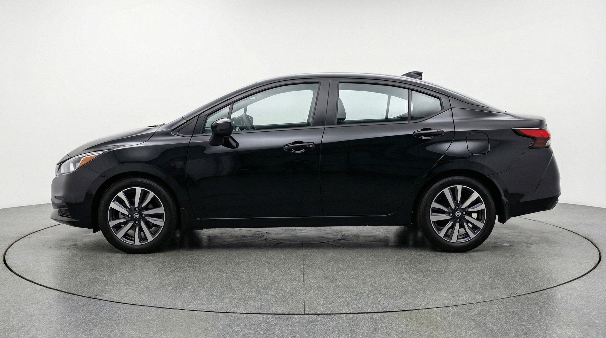 Thumbnail: 2025 Nissan Versa - 5