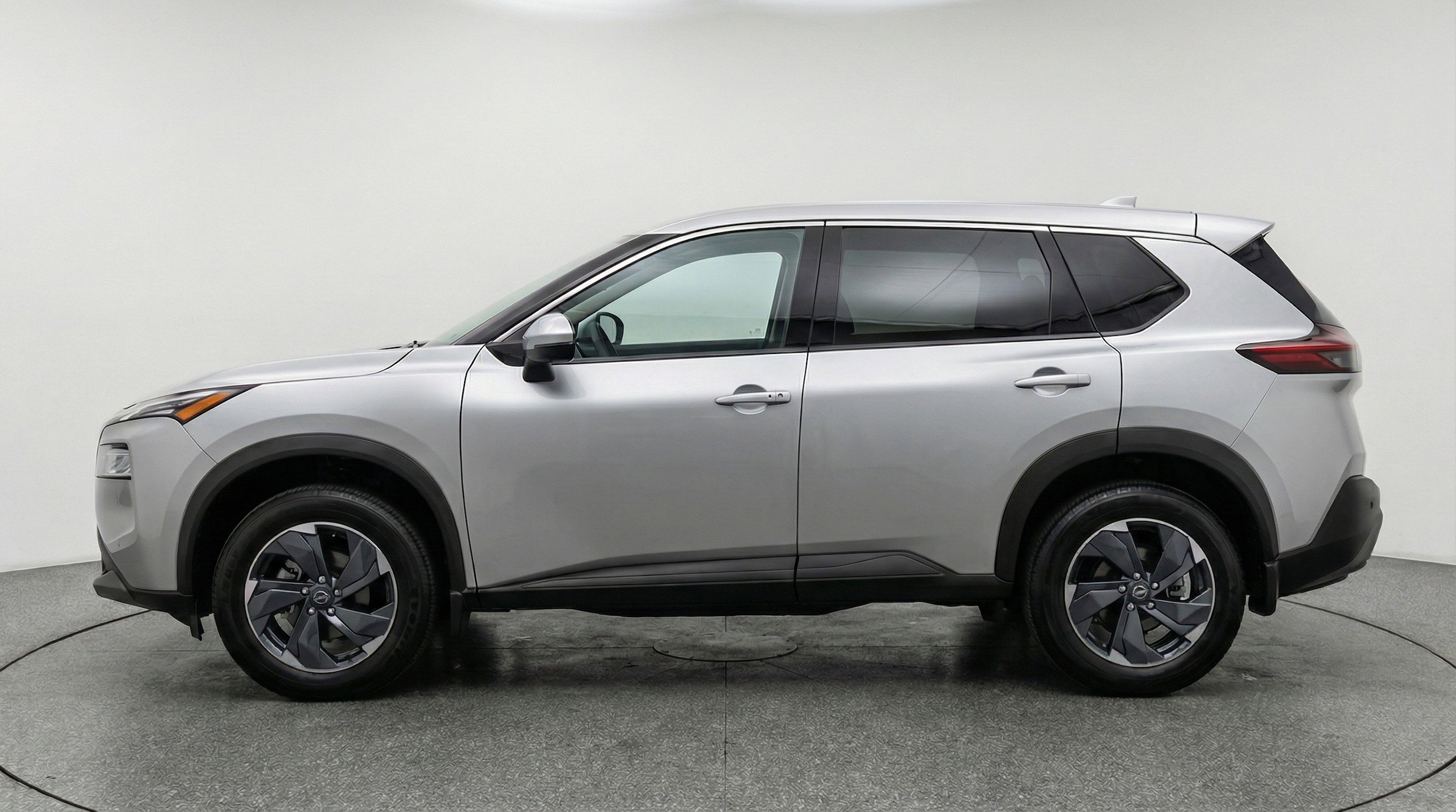Thumbnail: 2025 Nissan Rogue - 5