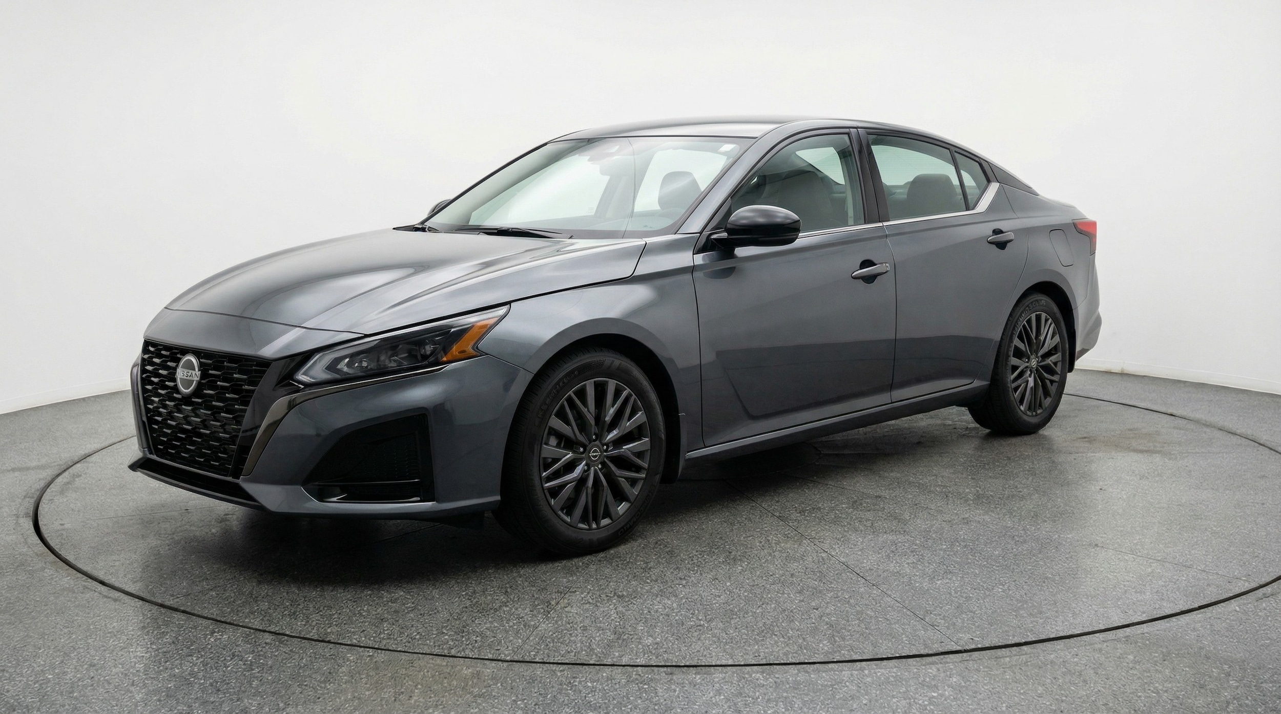 Thumbnail: 2025 Nissan Altima - 3