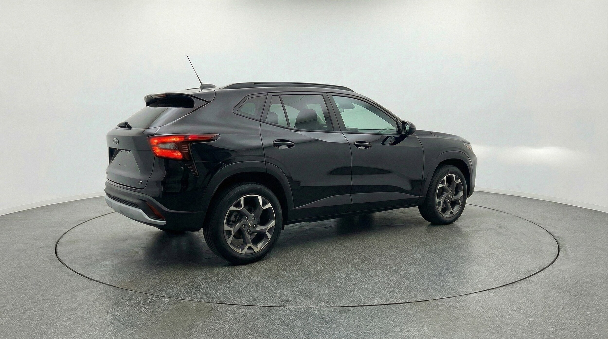 Thumbnail: 2025 Chevrolet Trax - 9