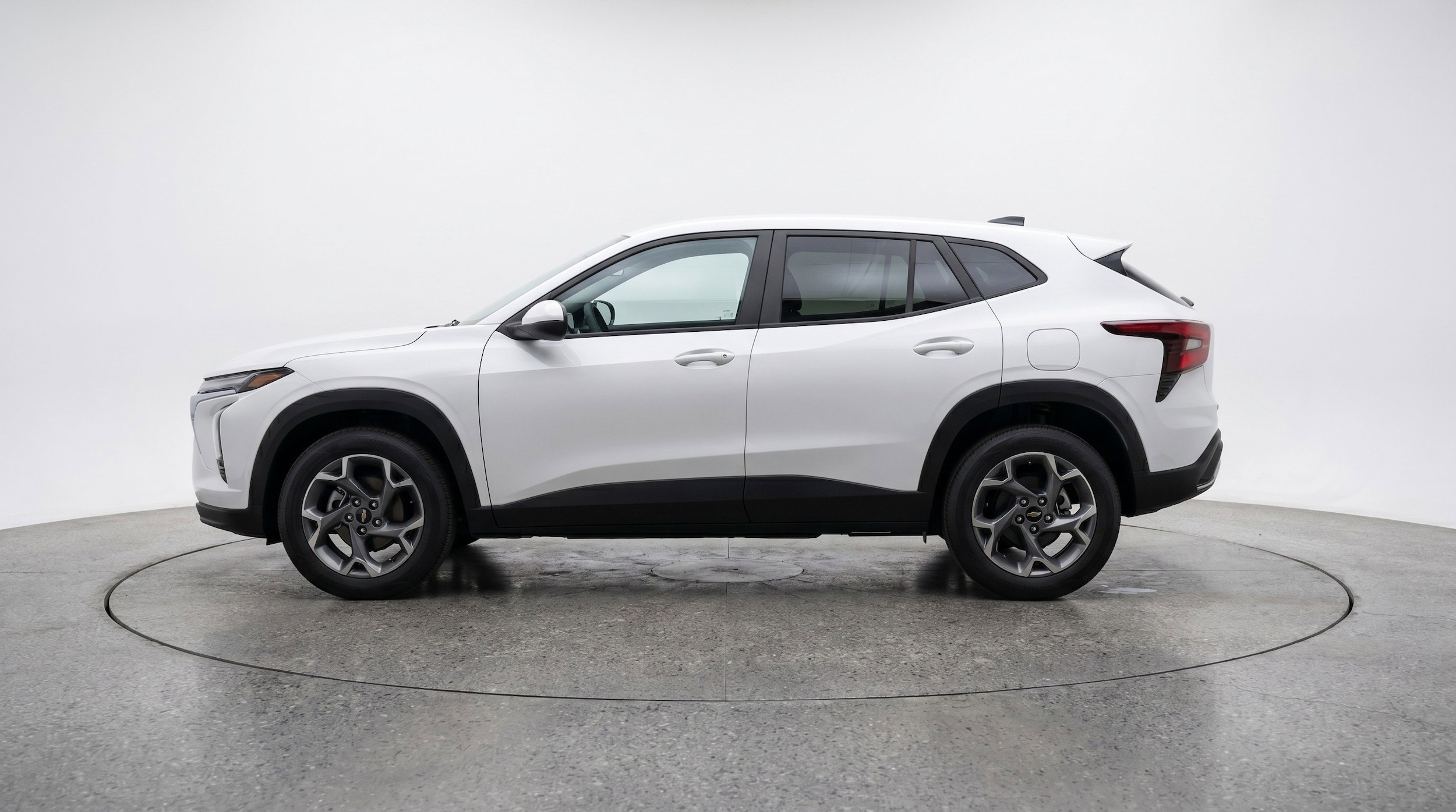 Thumbnail: 2025 Chevrolet Trax - 5