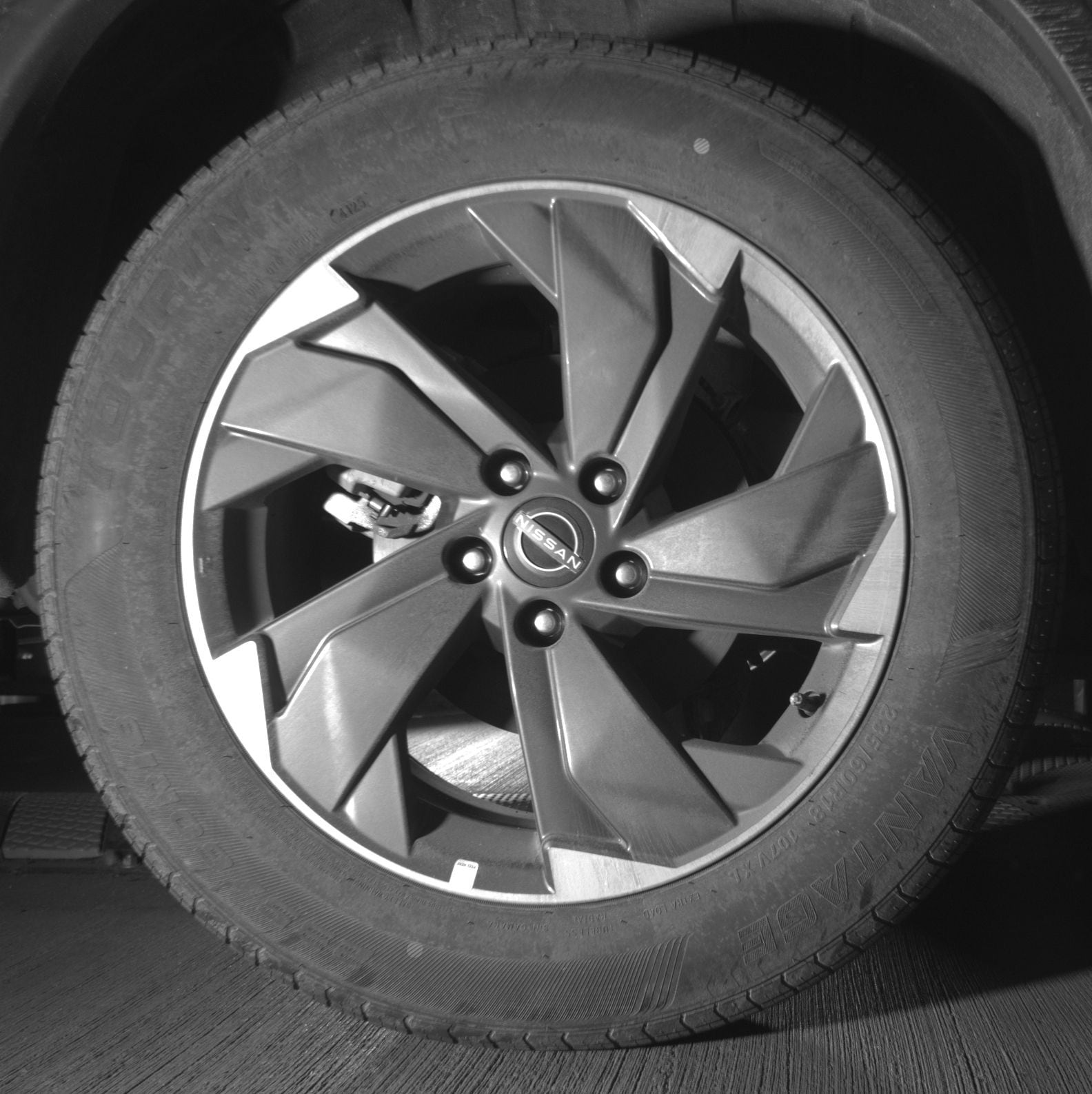 Thumbnail: 2025 Nissan Rogue - 12