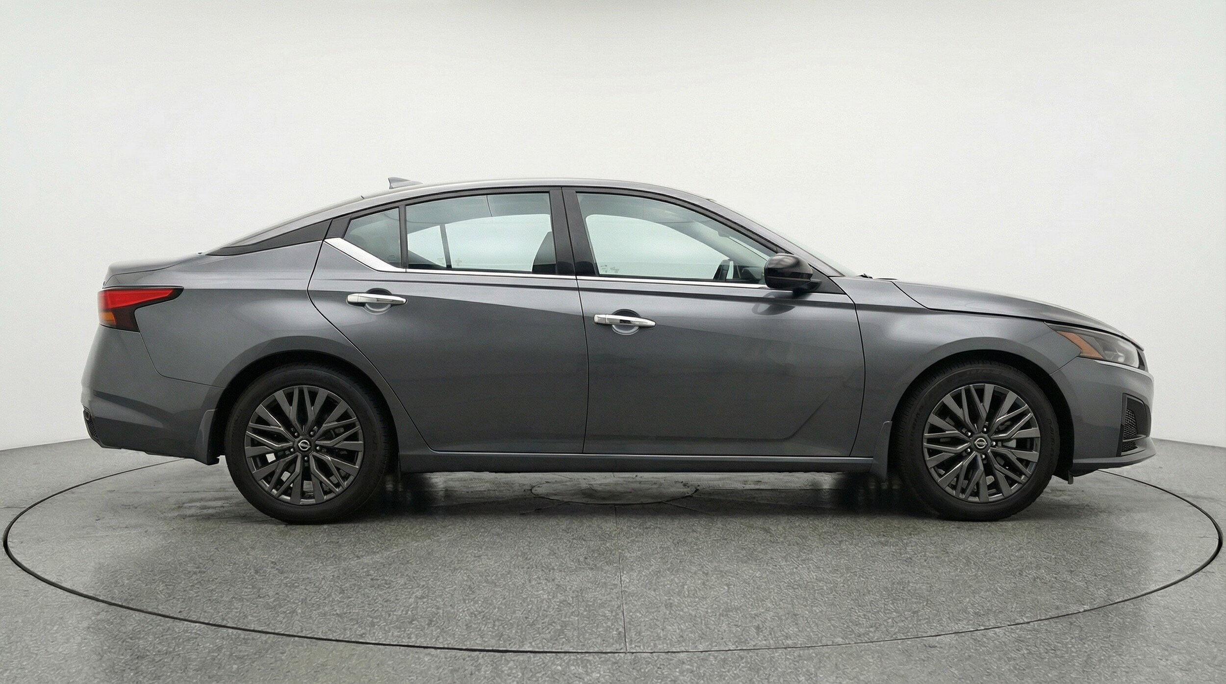 Thumbnail: 2025 Nissan Altima - 11