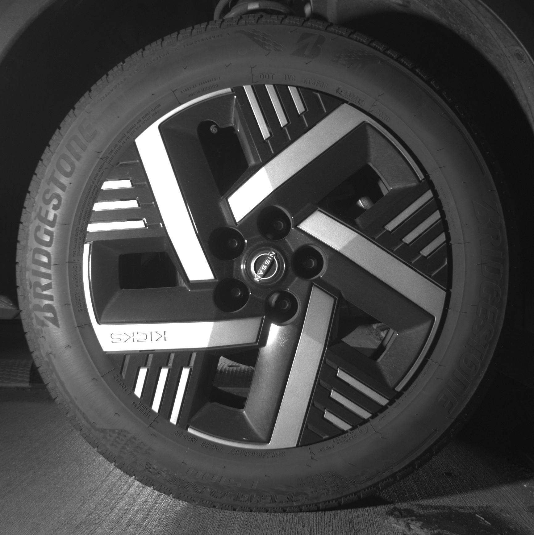 Thumbnail: 2025 Nissan Kicks - 10