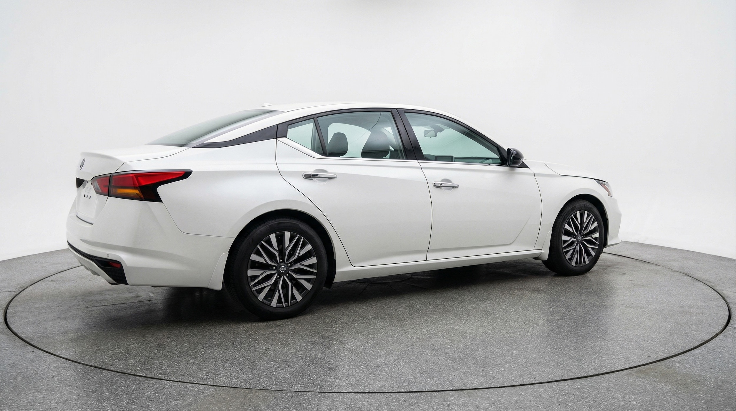 Thumbnail: 2025 Nissan Altima - 7