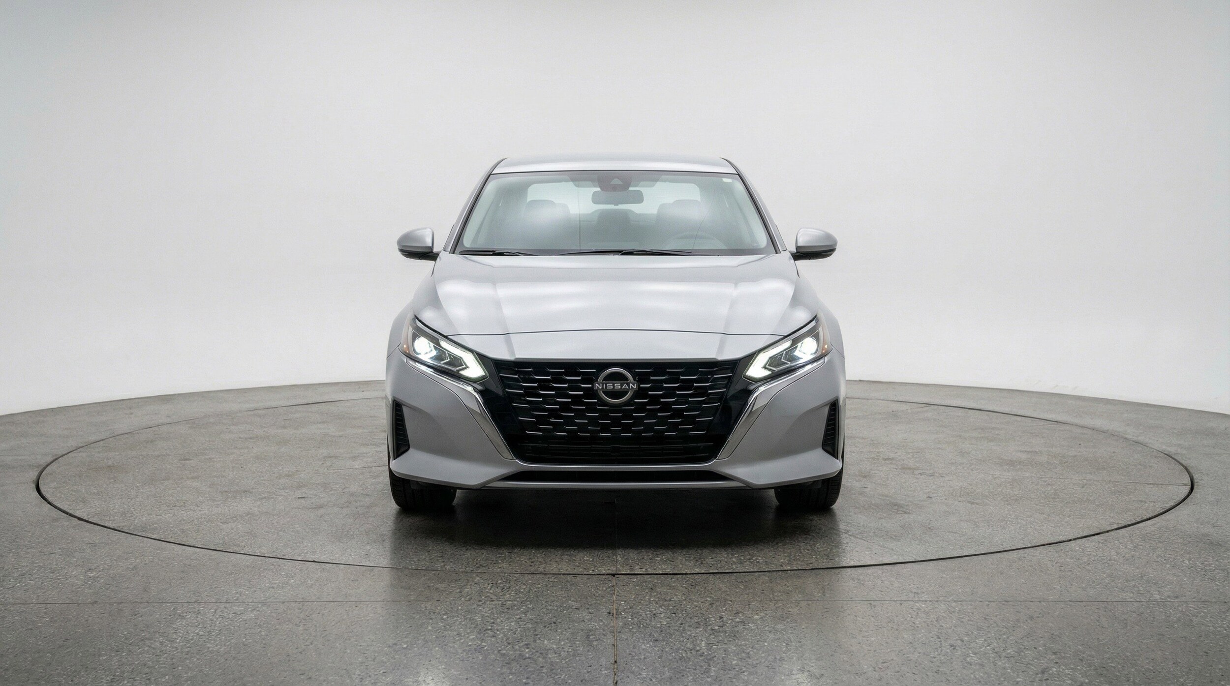 Thumbnail: 2025 Nissan Altima - 2