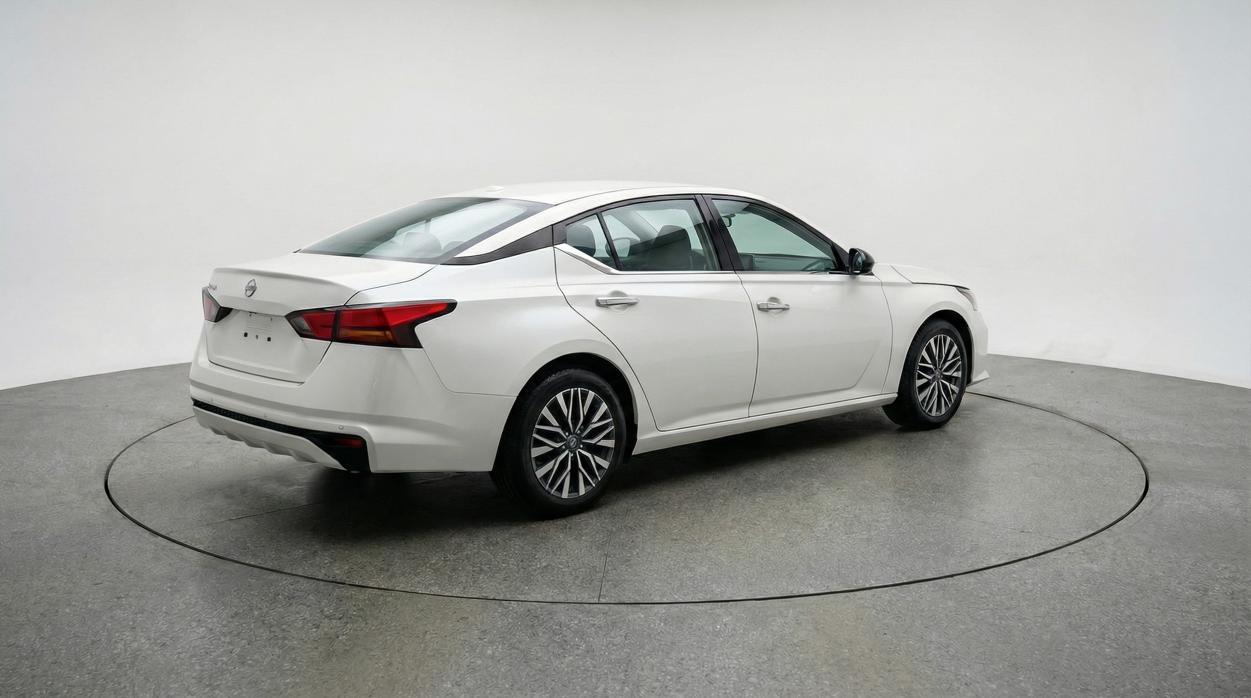 Thumbnail: 2025 Nissan Altima - 7