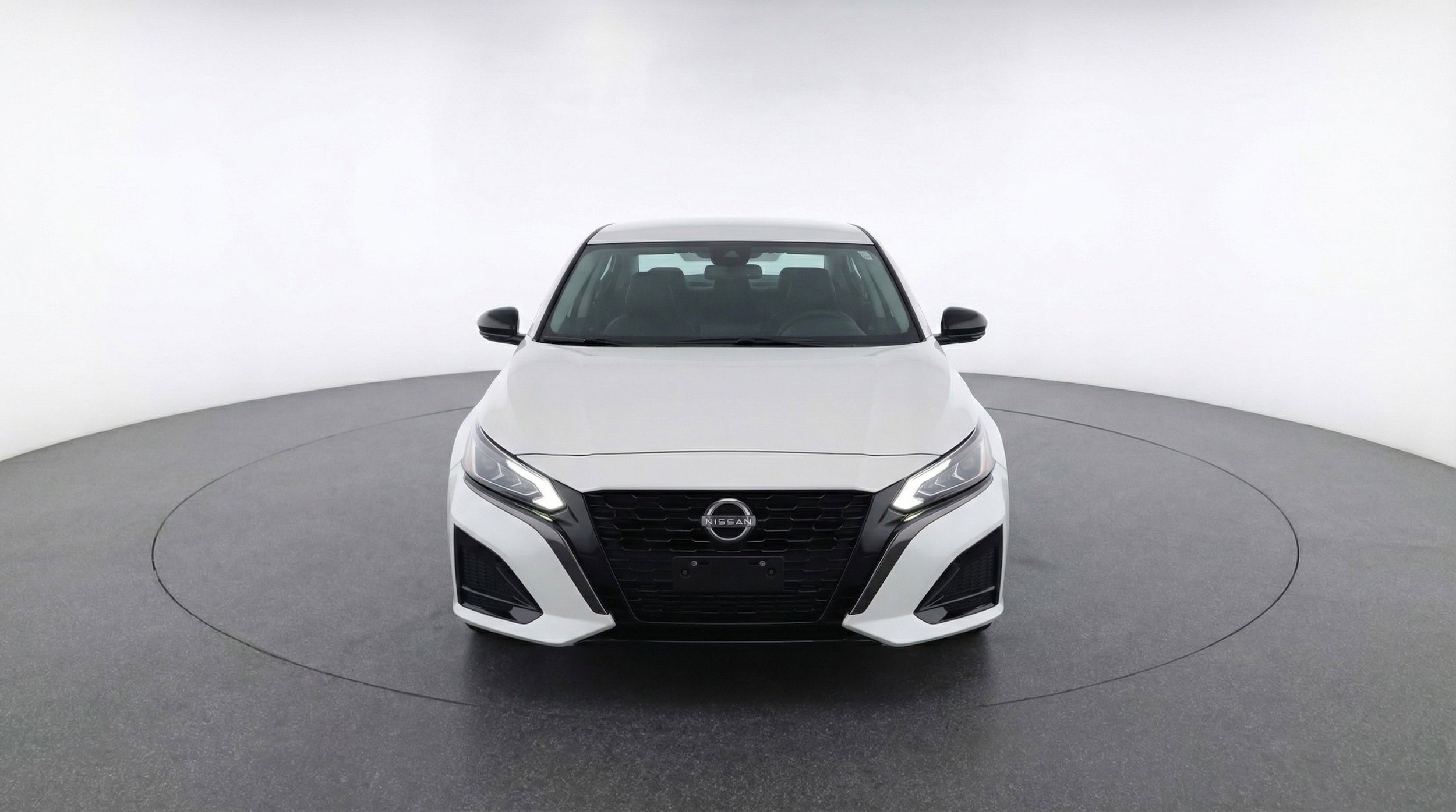 Thumbnail: 2025 Nissan Altima - 2