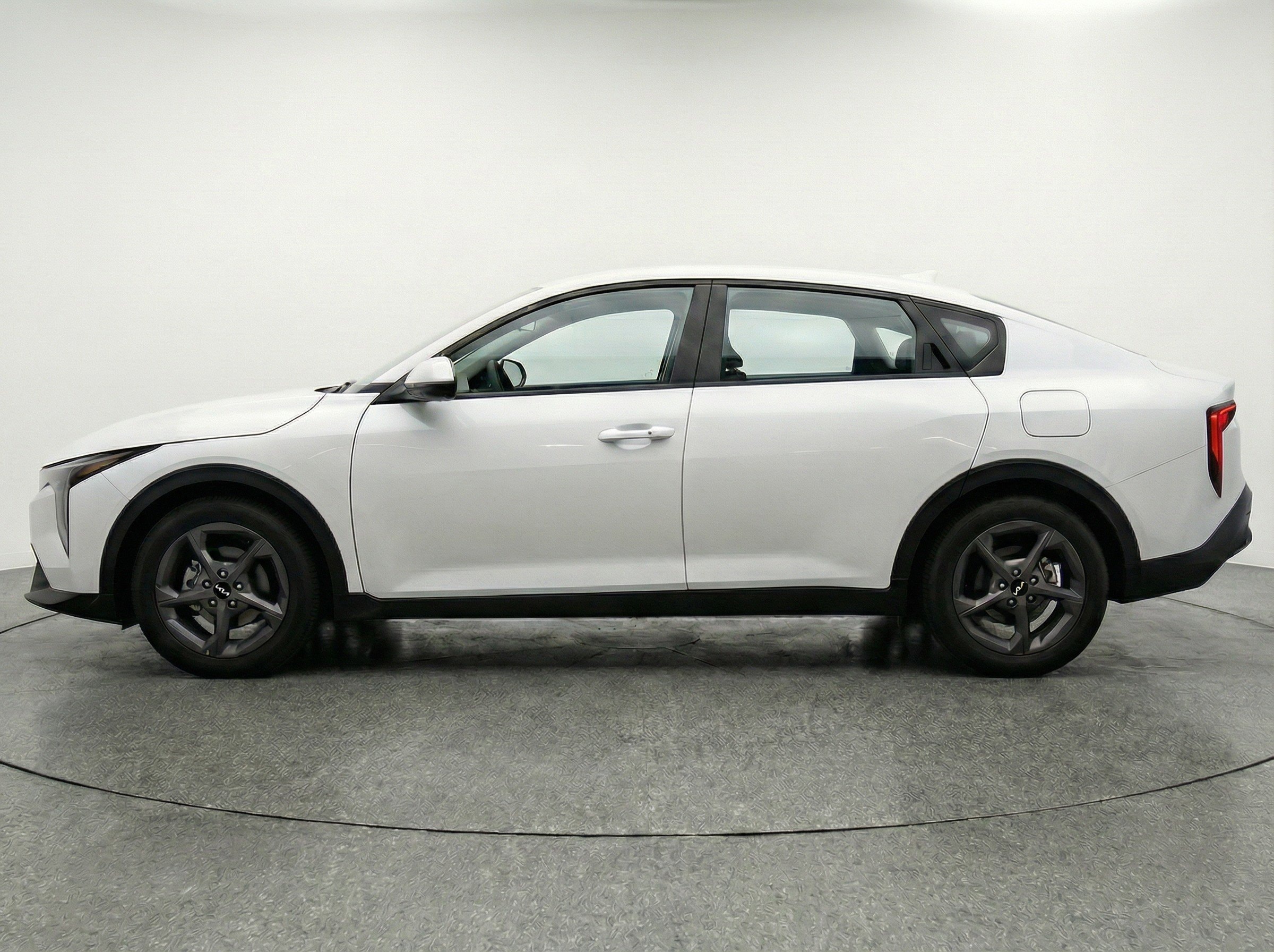 Thumbnail: 2025 Kia K4 - 5