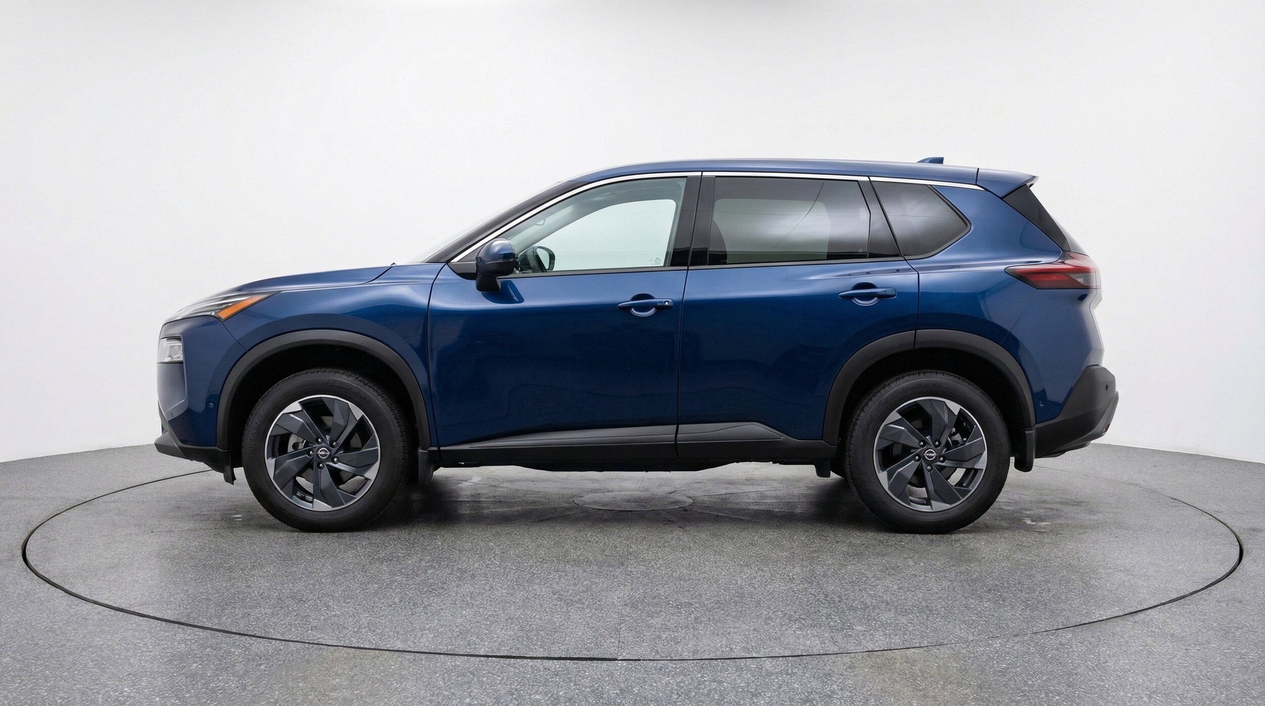 Thumbnail: 2025 Nissan Rogue - 5