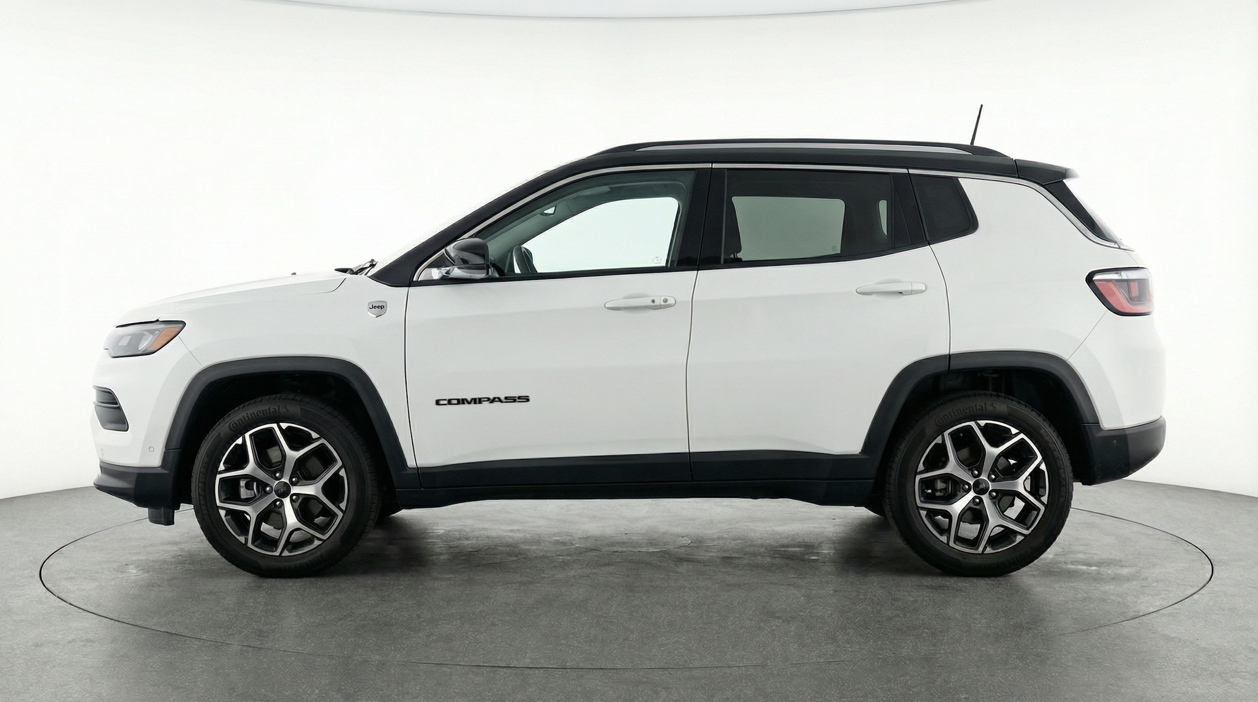 Thumbnail: 2025 Jeep Compass - 4