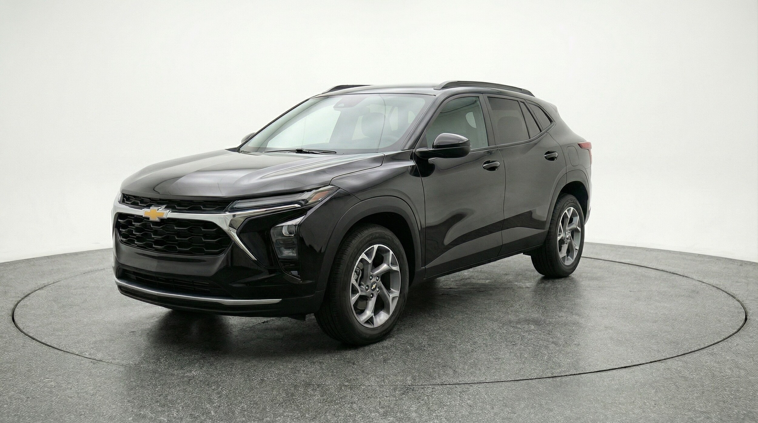 Thumbnail: 2025 Chevrolet Trax - 3