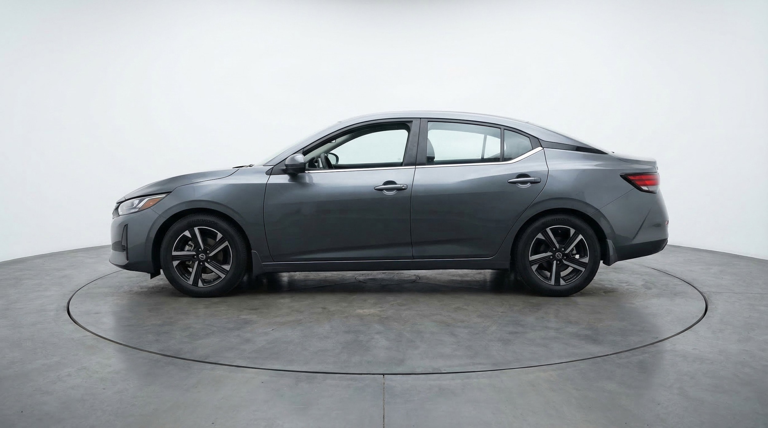 Thumbnail: 2025 Nissan Sentra - 5