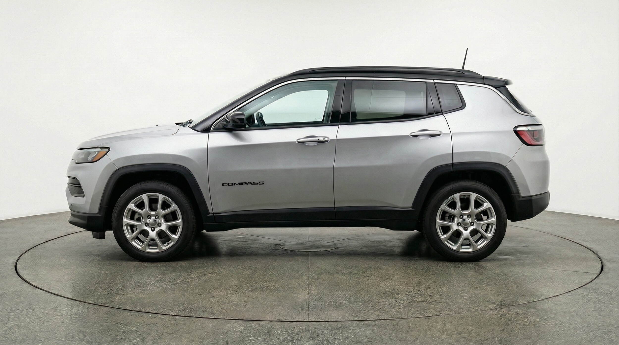 Thumbnail: 2025 Jeep Compass - 4