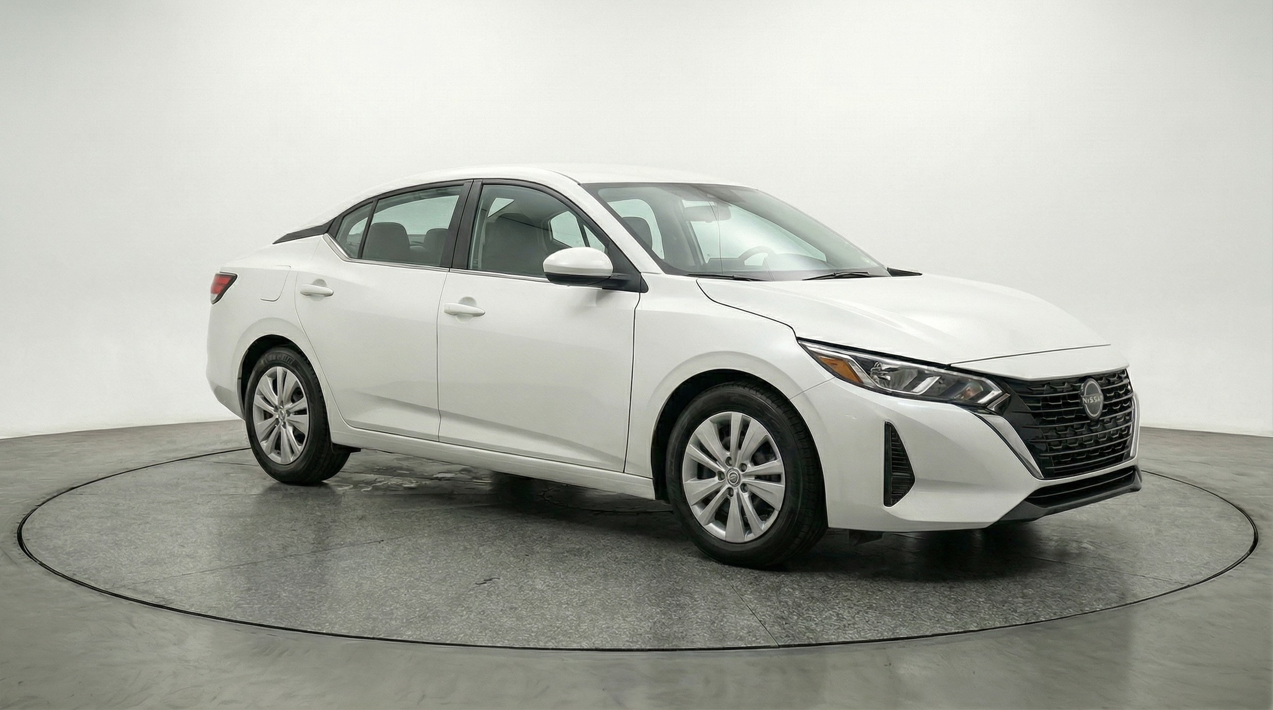 Thumbnail: 2025 Nissan Sentra - 1