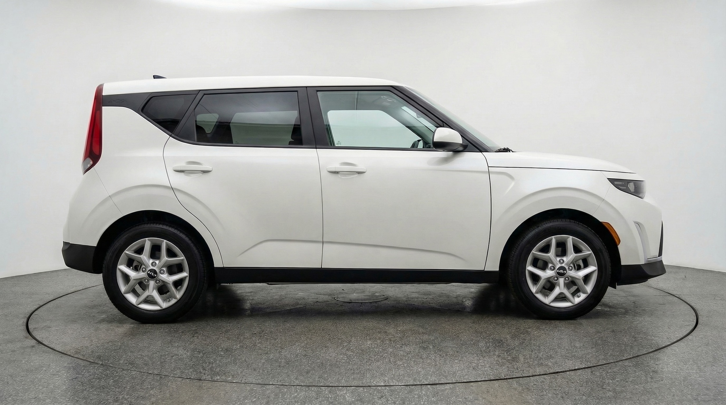 Thumbnail: 2025 Kia Soul - 8