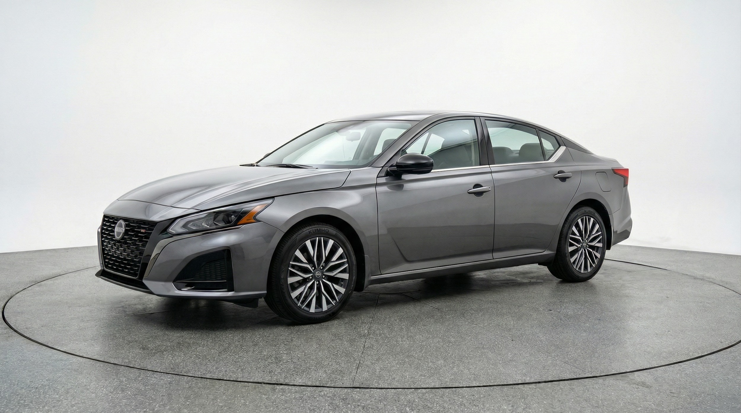 Thumbnail: 2025 Nissan Altima - 3