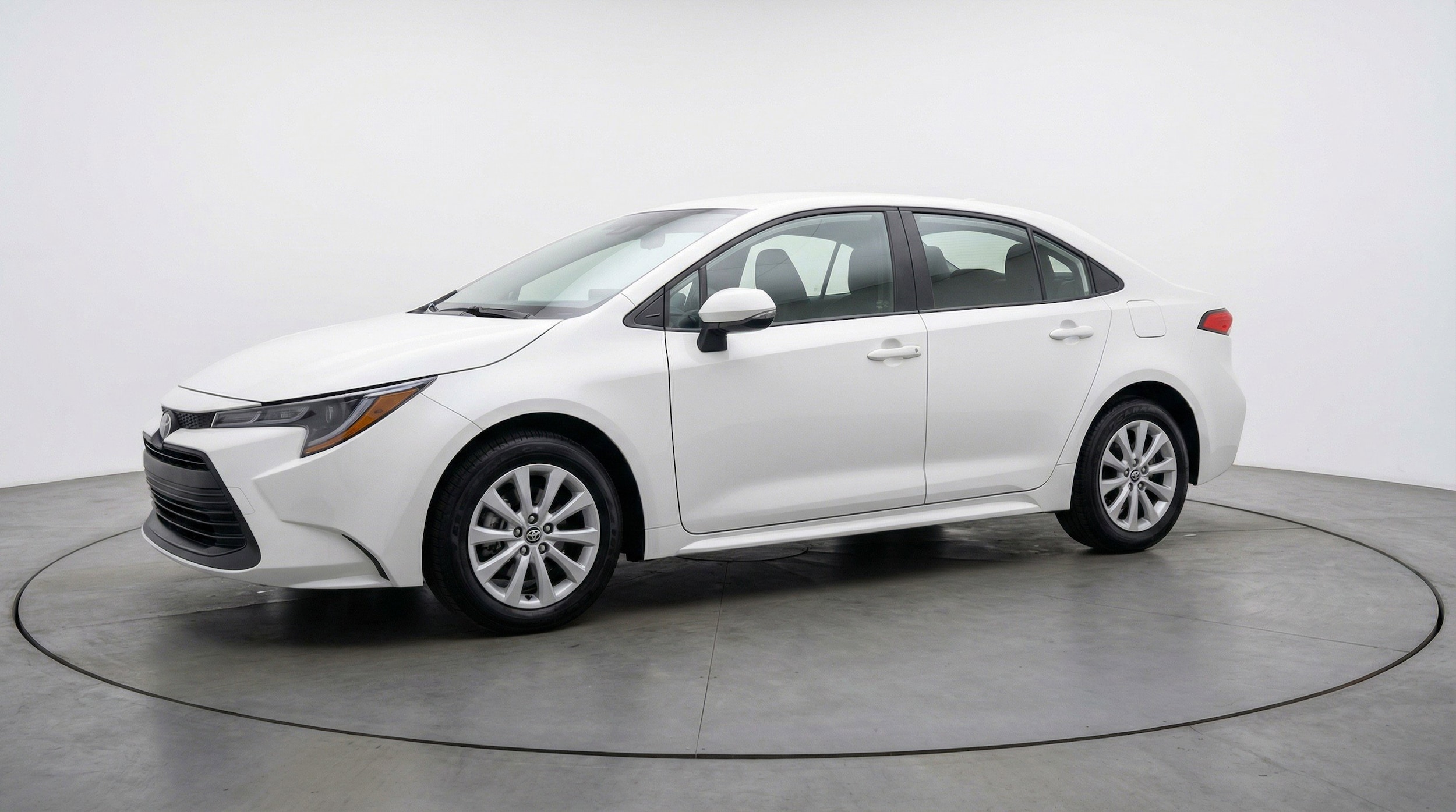 Thumbnail: 2025 Toyota Corolla - 3