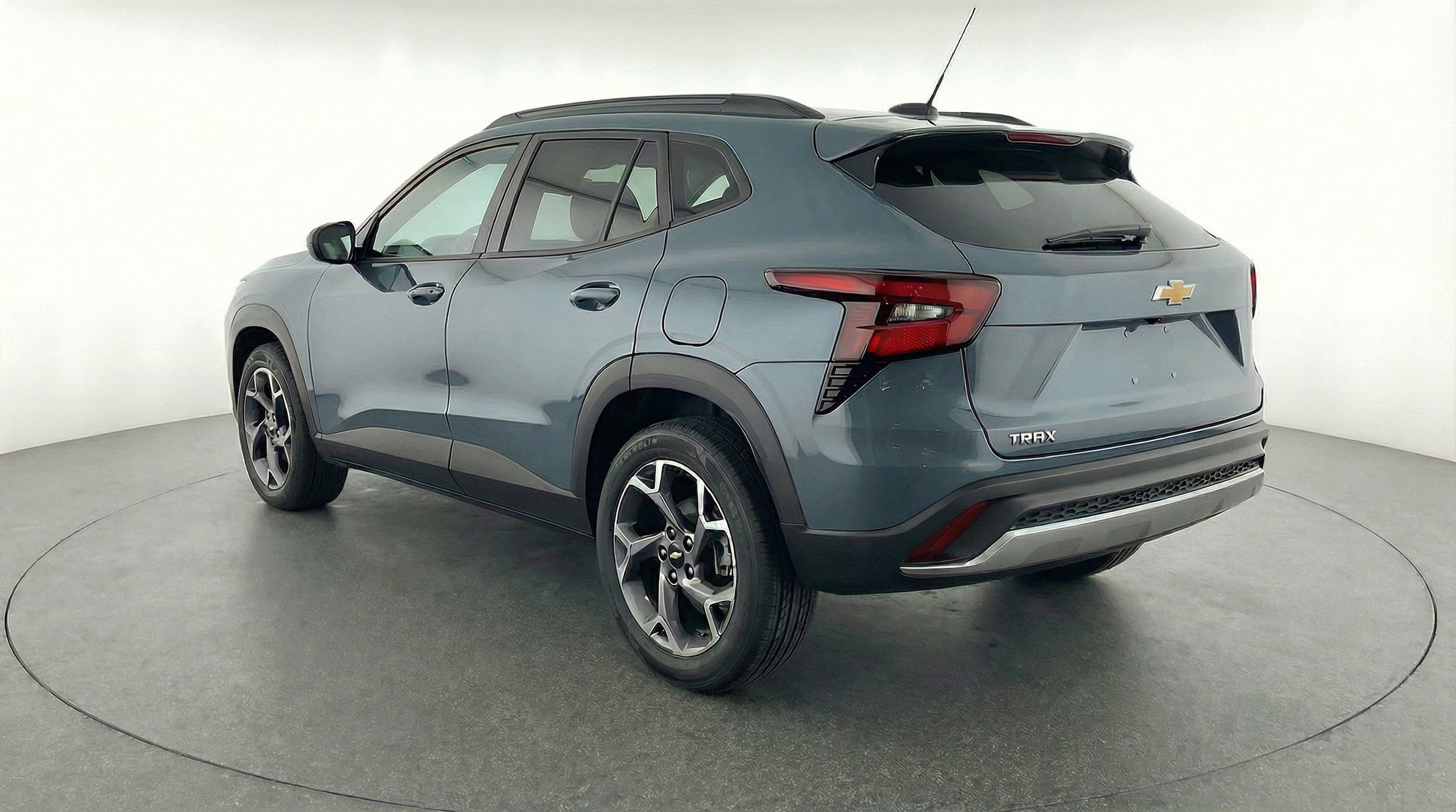 Thumbnail: 2025 Chevrolet Trax - 6