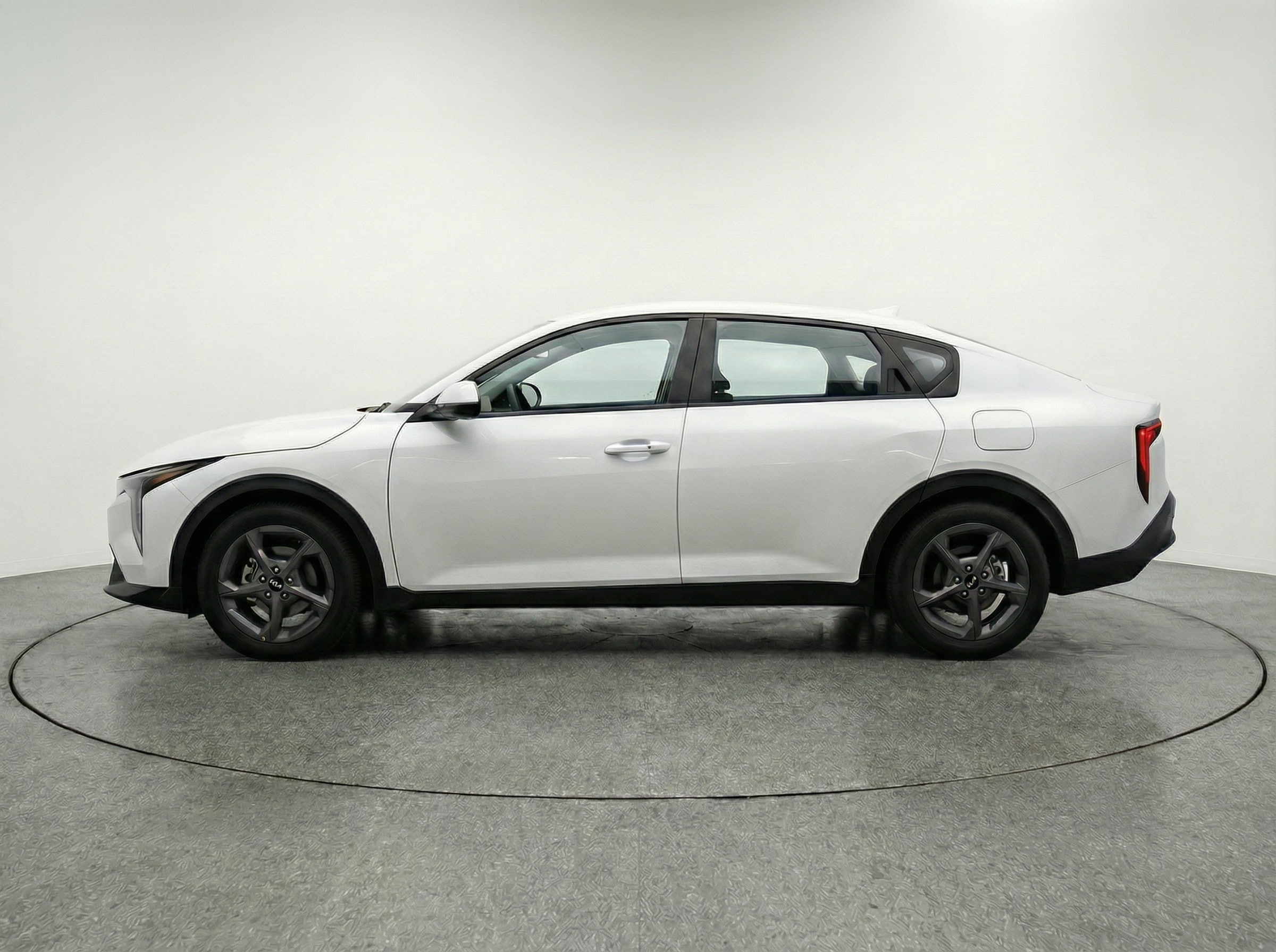 Thumbnail: 2025 Kia K4 - 4