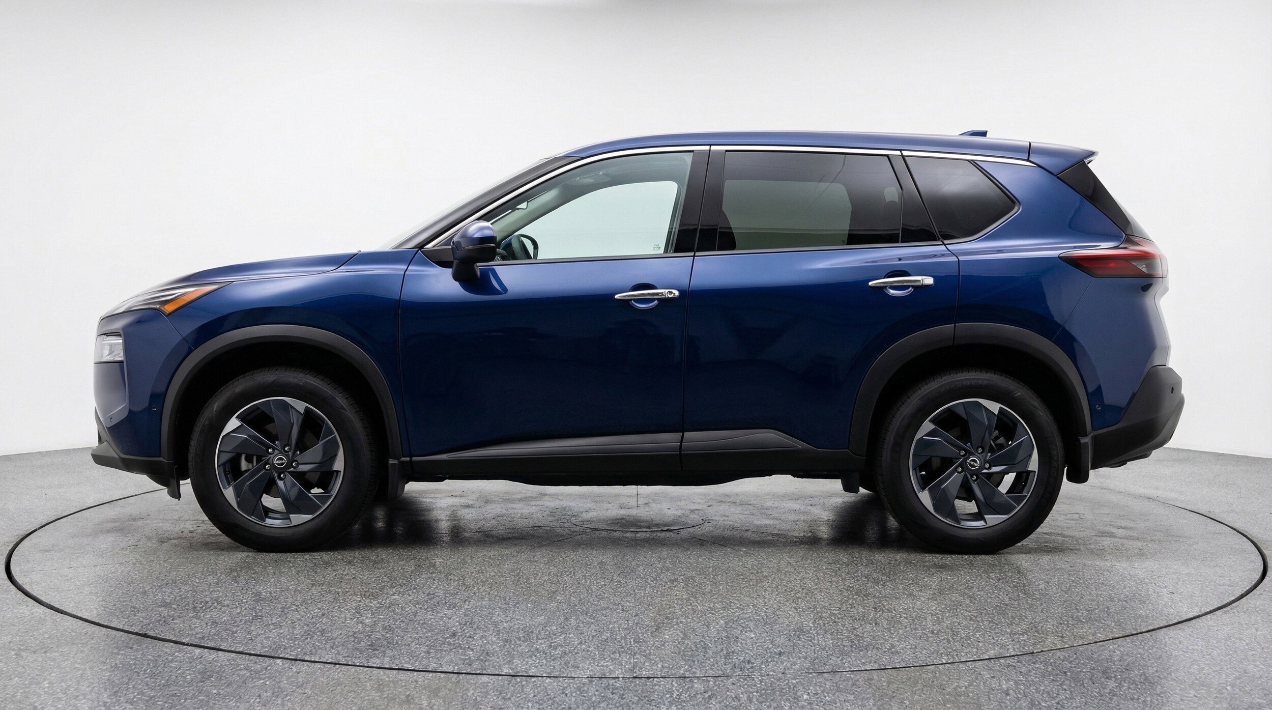 Thumbnail: 2025 Nissan Rogue - 5