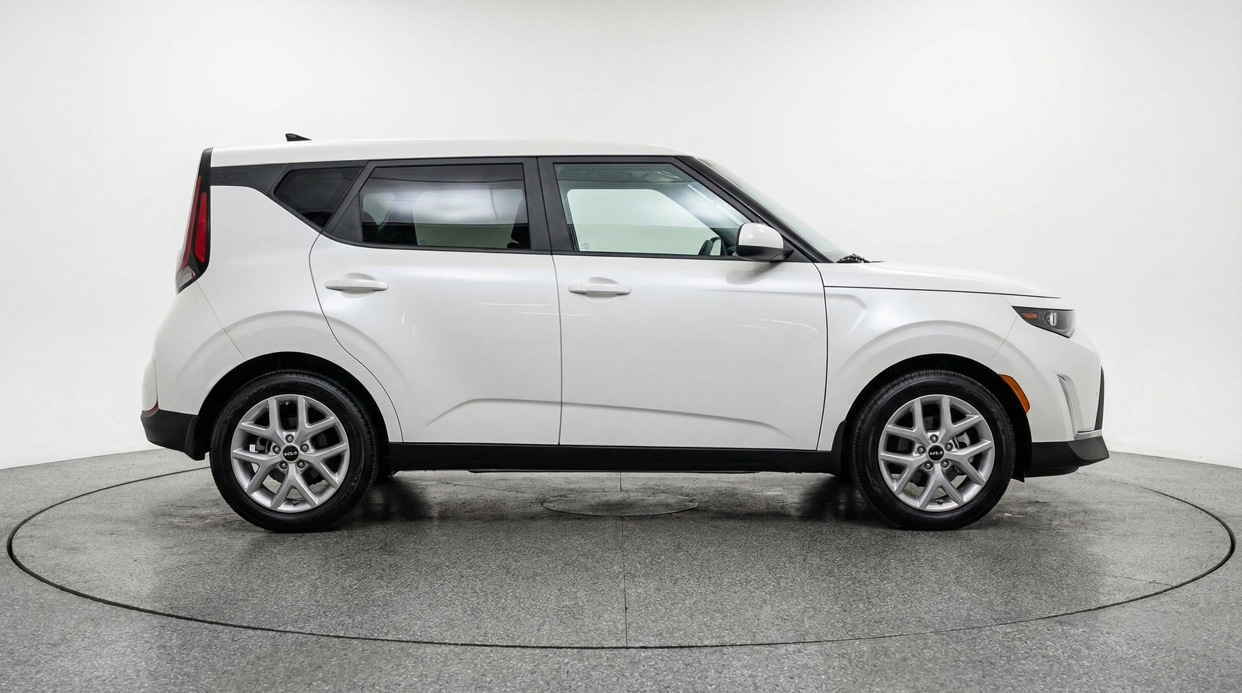 Thumbnail: 2025 Kia Soul - 11