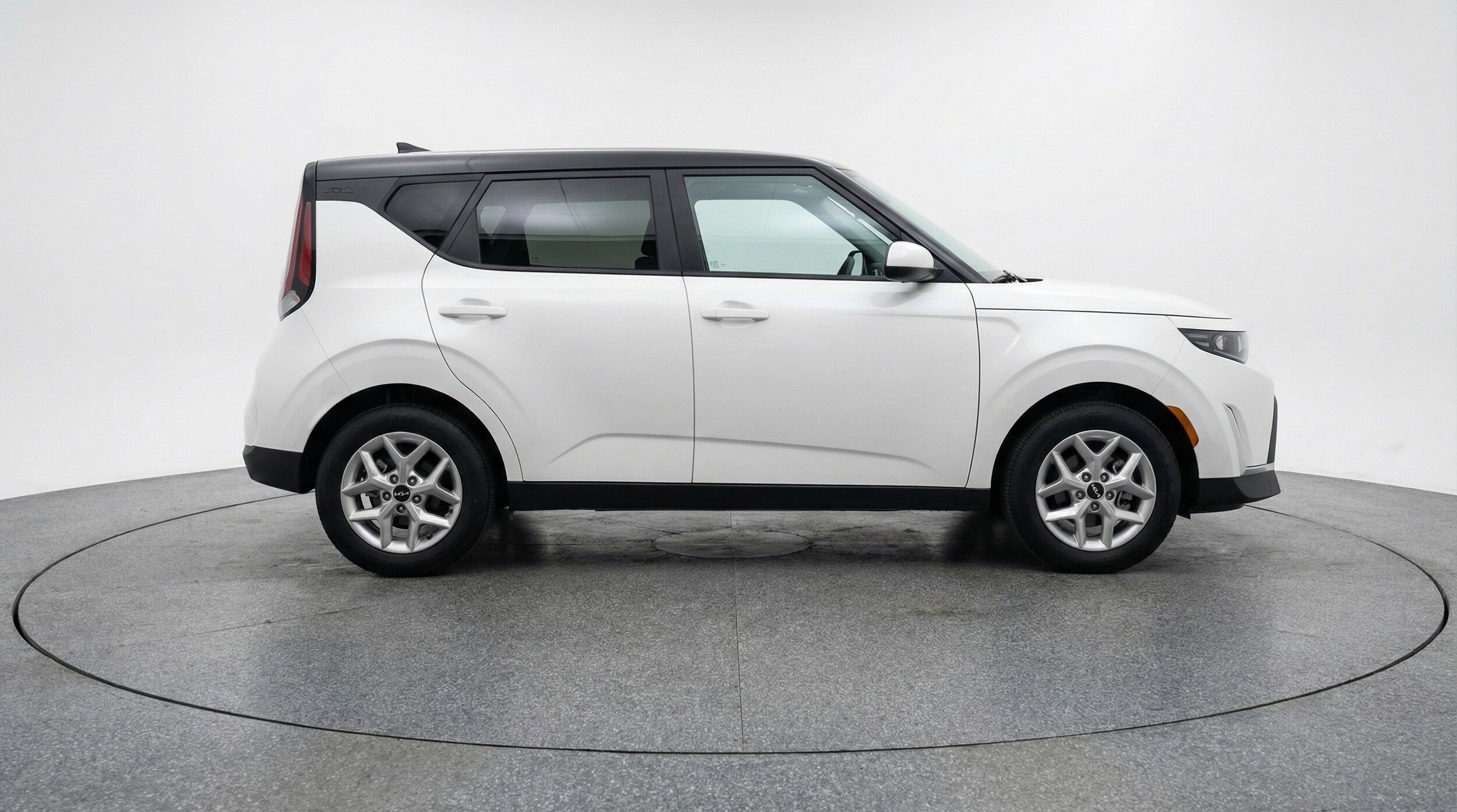 Thumbnail: 2025 Kia Soul - 11