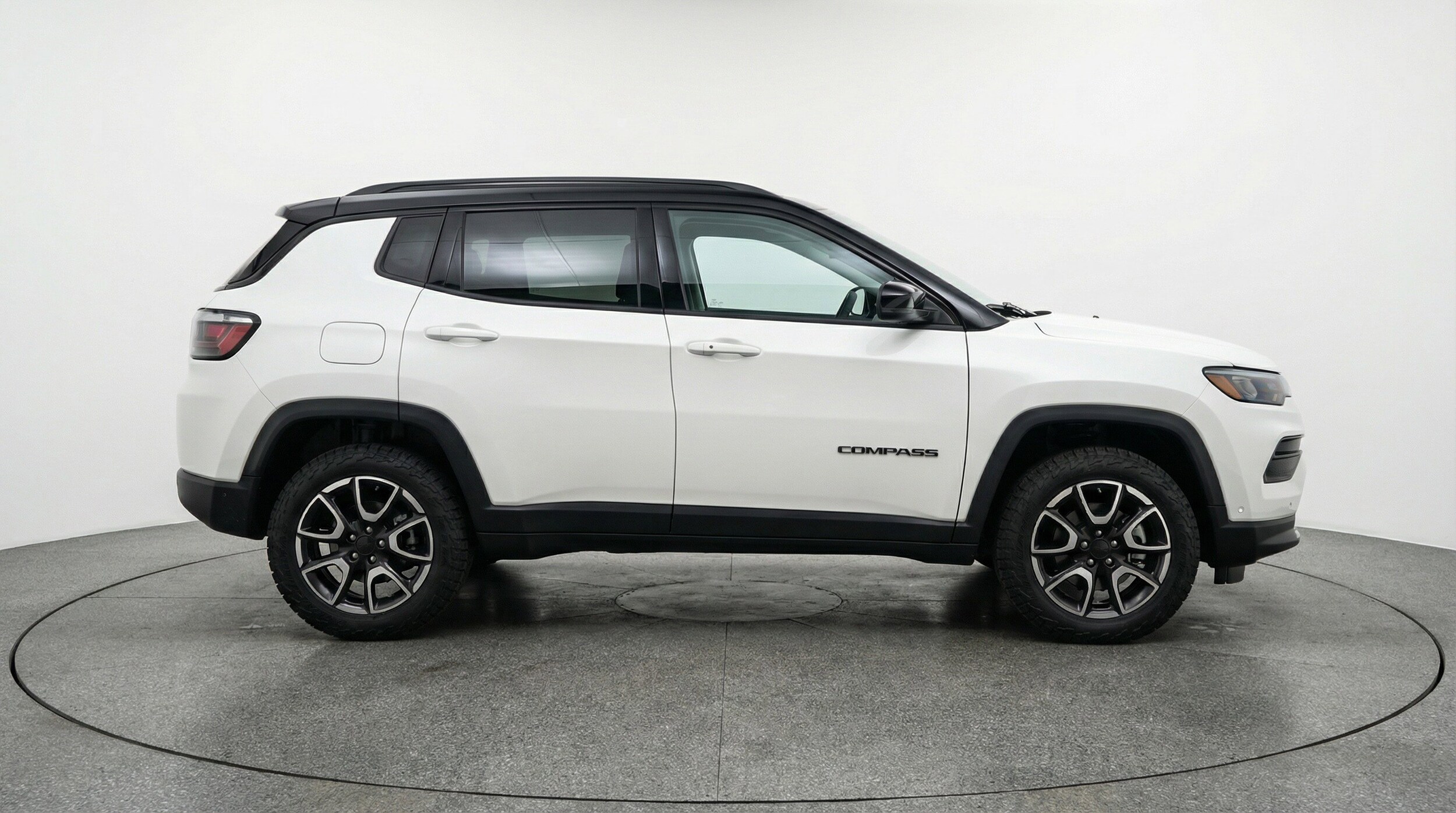 Thumbnail: 2025 Jeep Compass - 11
