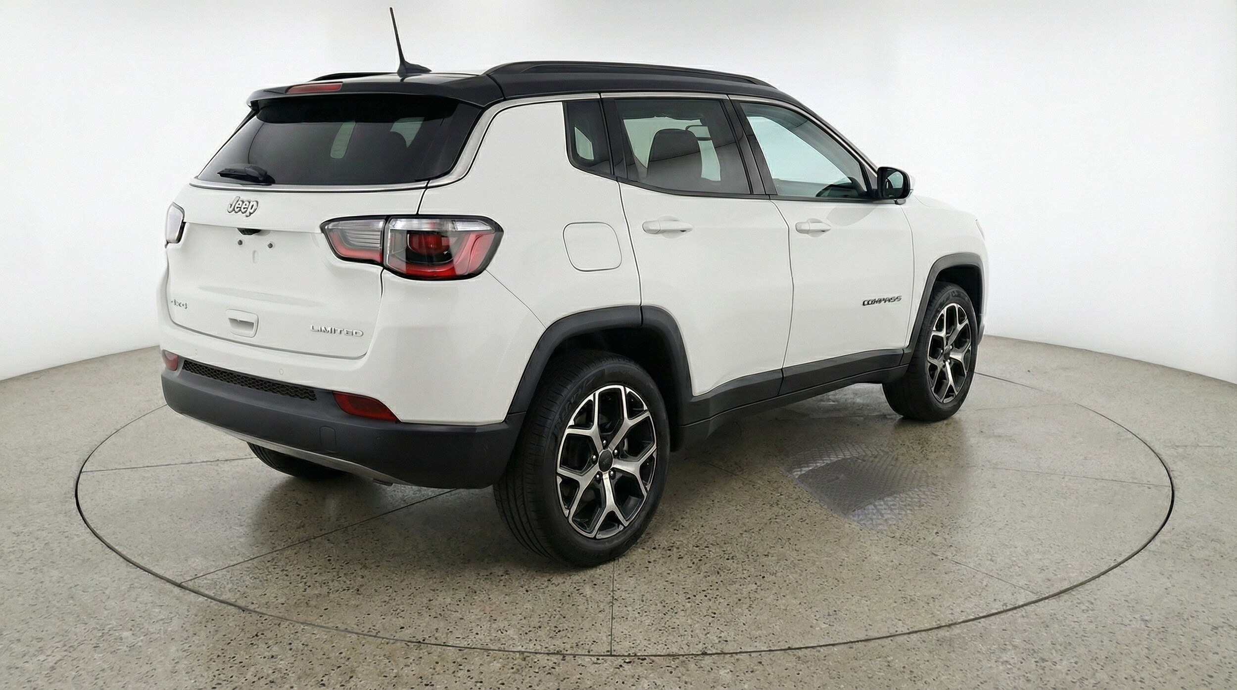 Thumbnail: 2025 Jeep Compass - 9