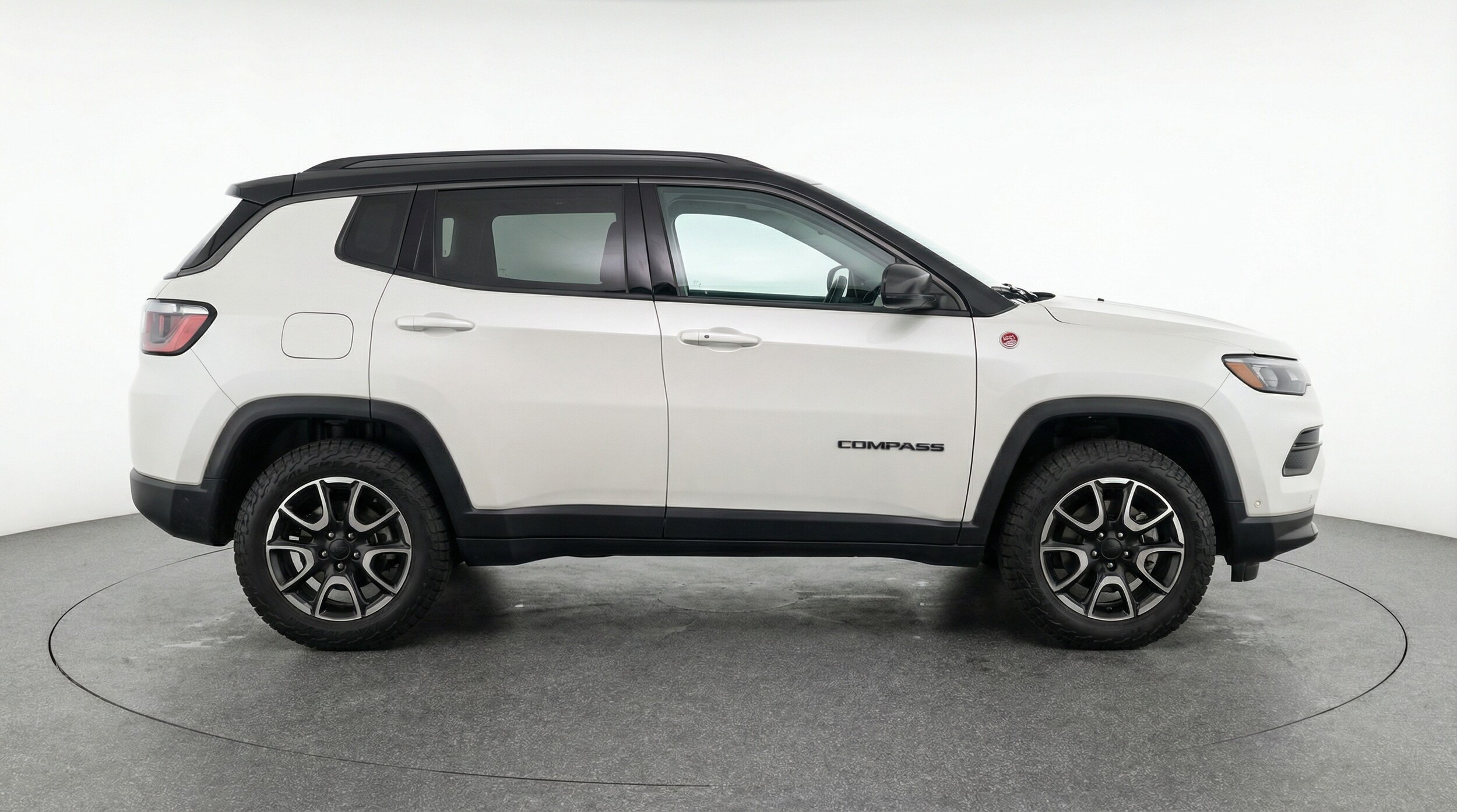 Thumbnail: 2025 Jeep Compass - 8