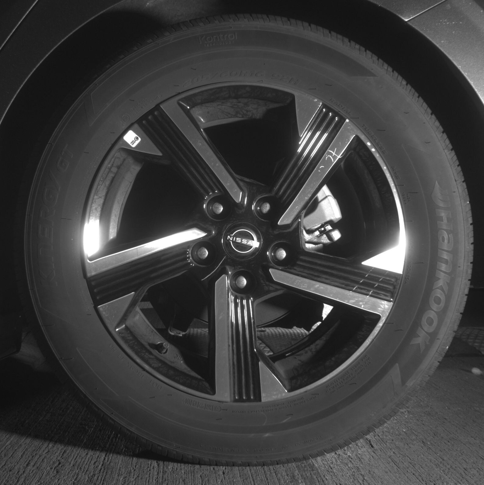 Thumbnail: 2025 Nissan Sentra - 11