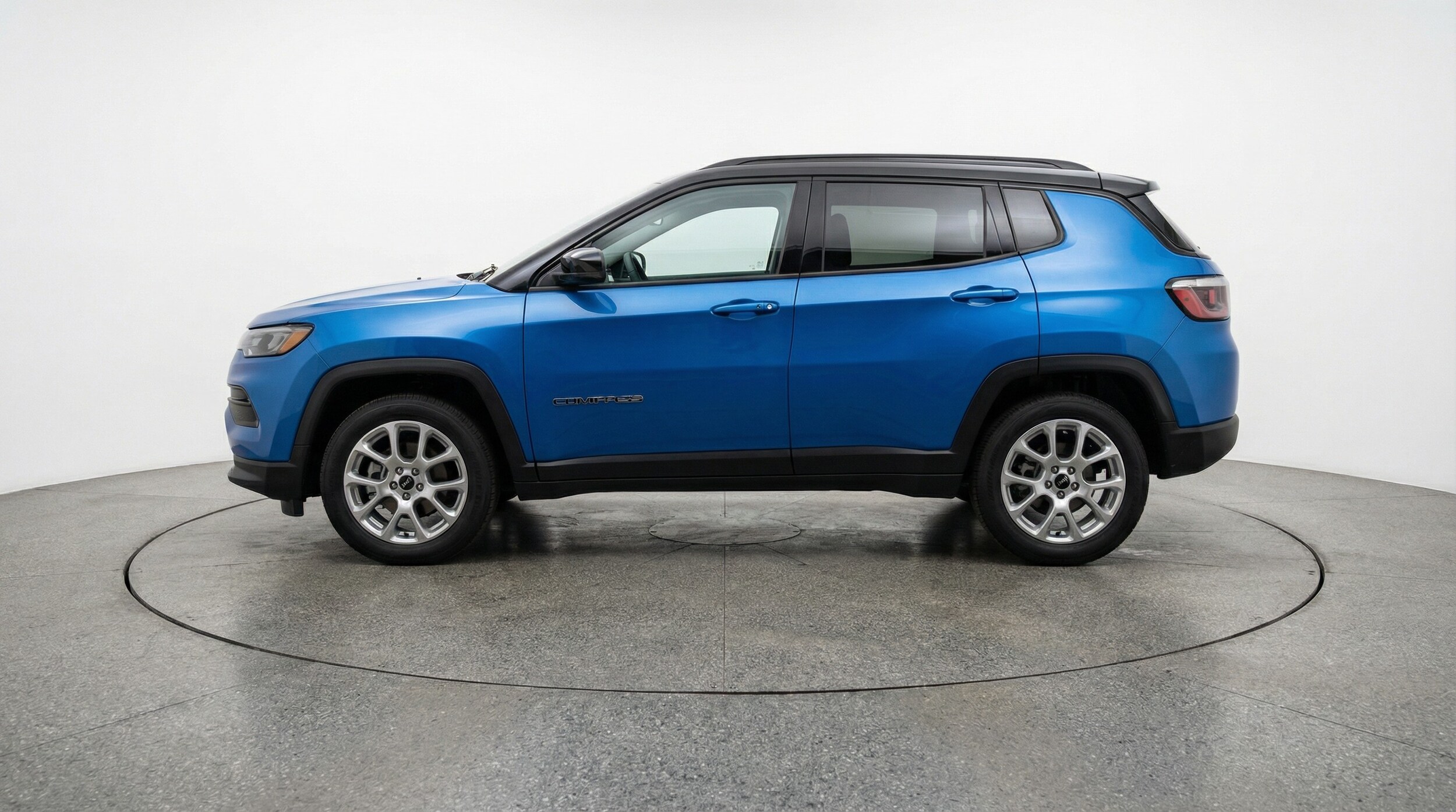 Thumbnail: 2025 Jeep Compass - 4