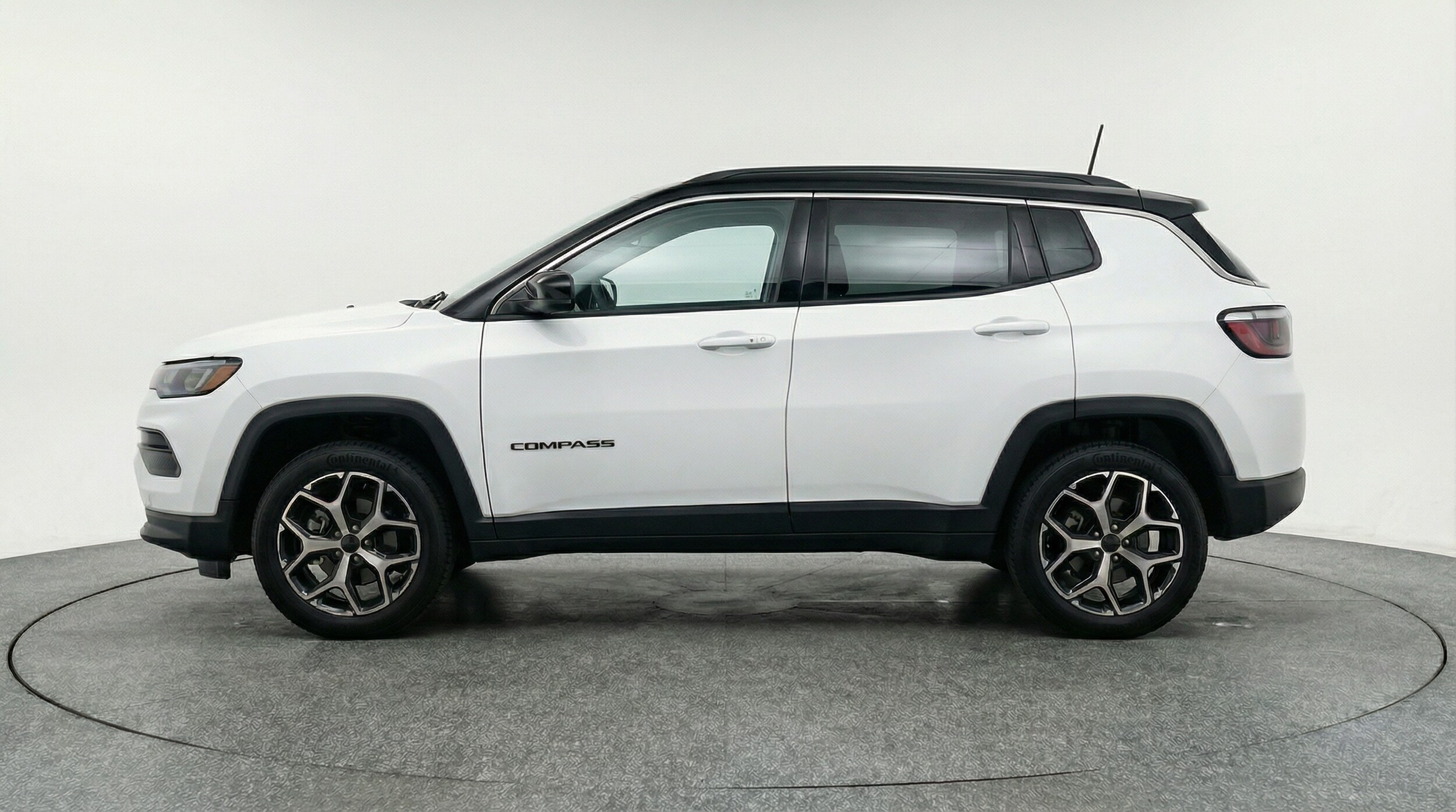 Thumbnail: 2025 Jeep Compass - 8