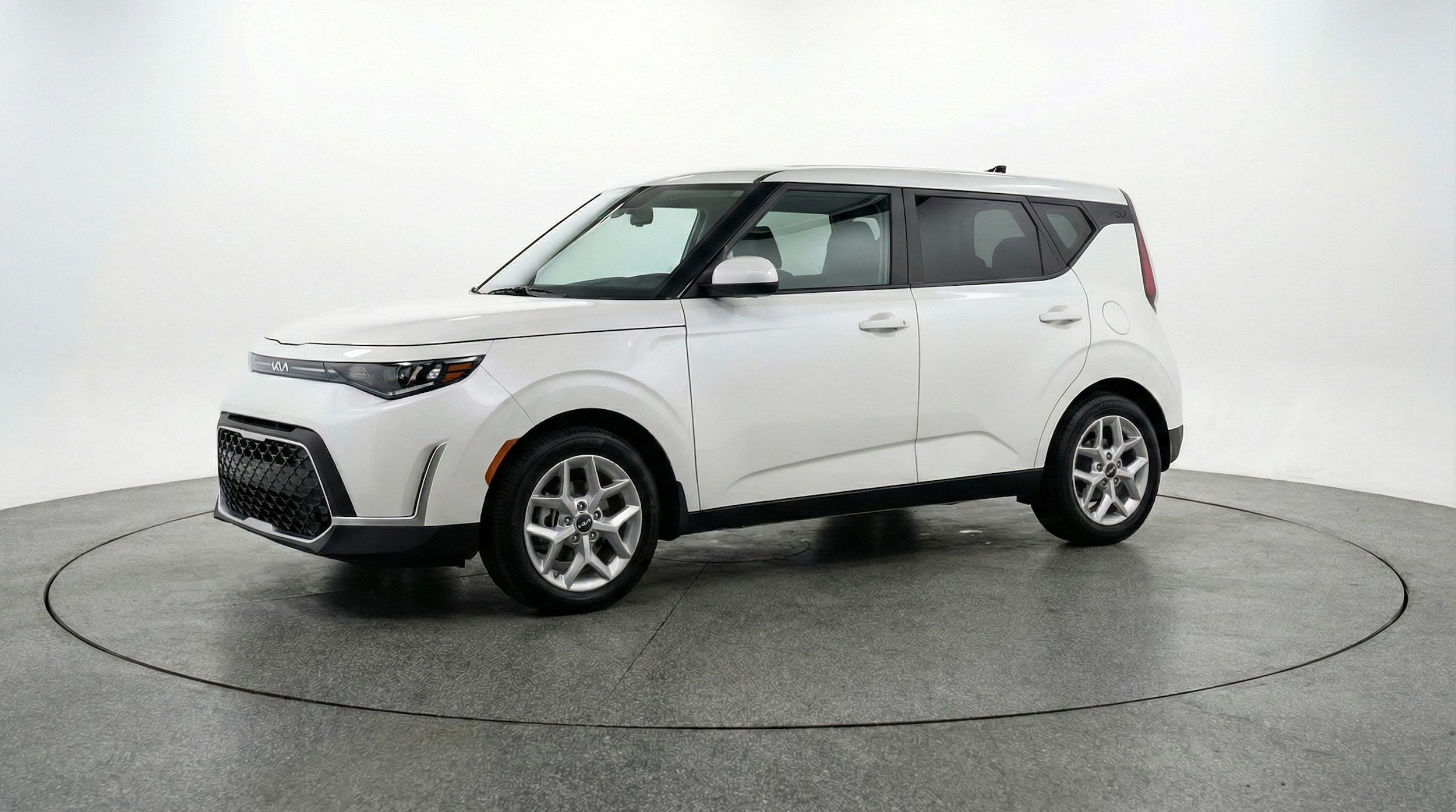 Thumbnail: 2025 Kia Soul - 3