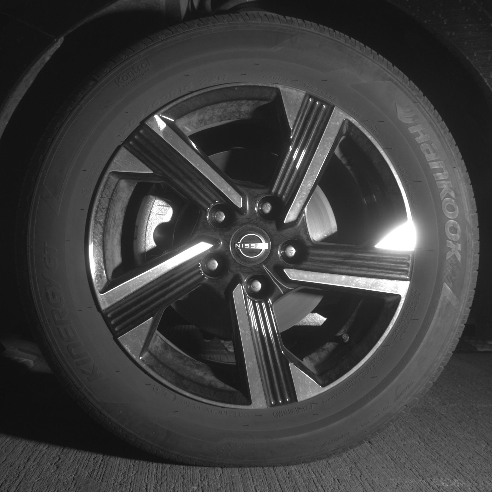 Thumbnail: 2025 Nissan Sentra - 9