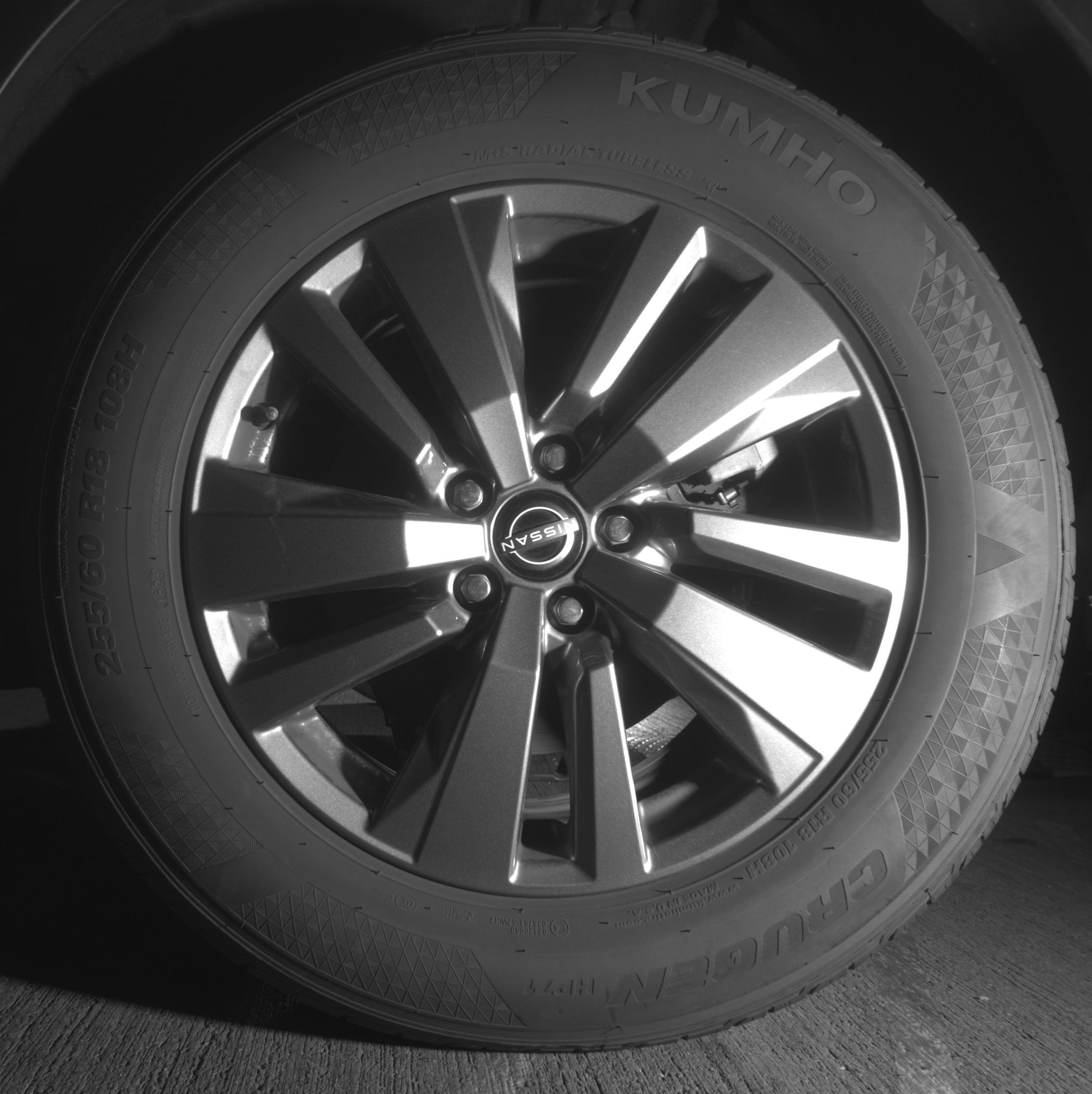 Thumbnail: 2025 Nissan Pathfinder - 14