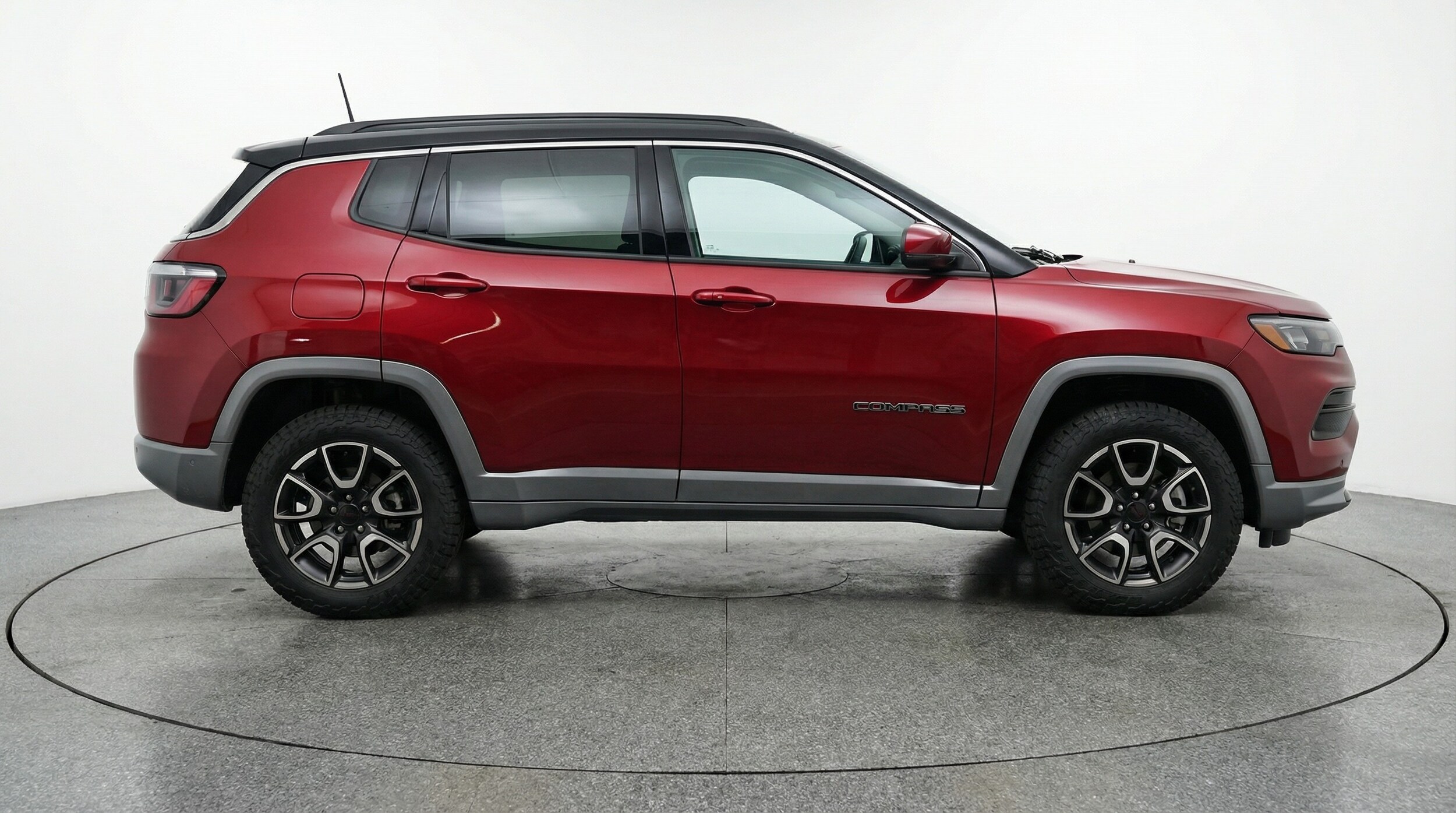 Thumbnail: 2025 Jeep Compass - 8