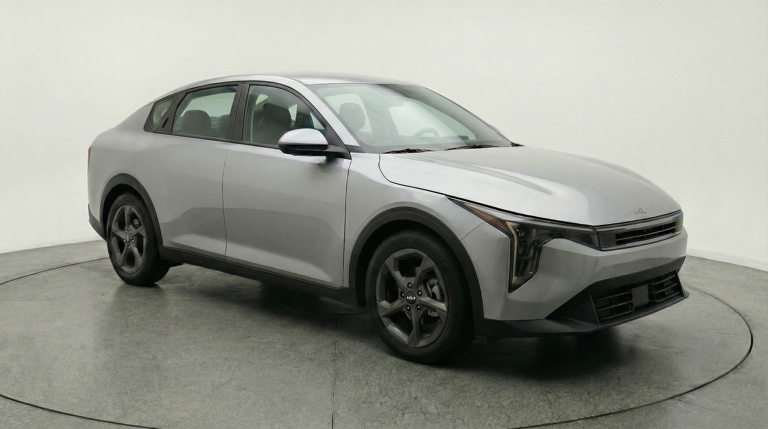 Thumbnail: 2025 Kia K4 - 1