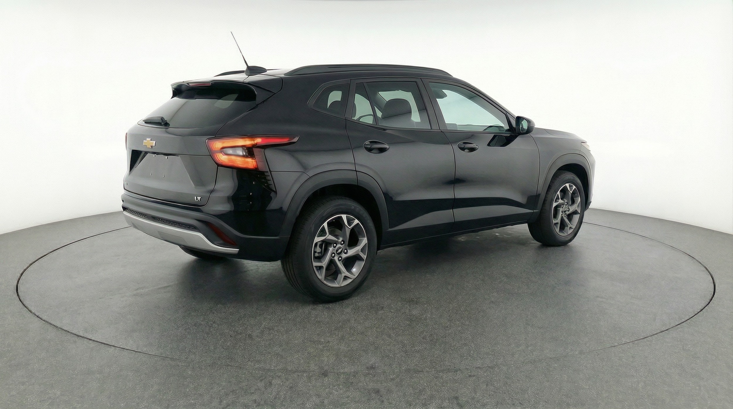 Thumbnail: 2025 Chevrolet Trax - 7