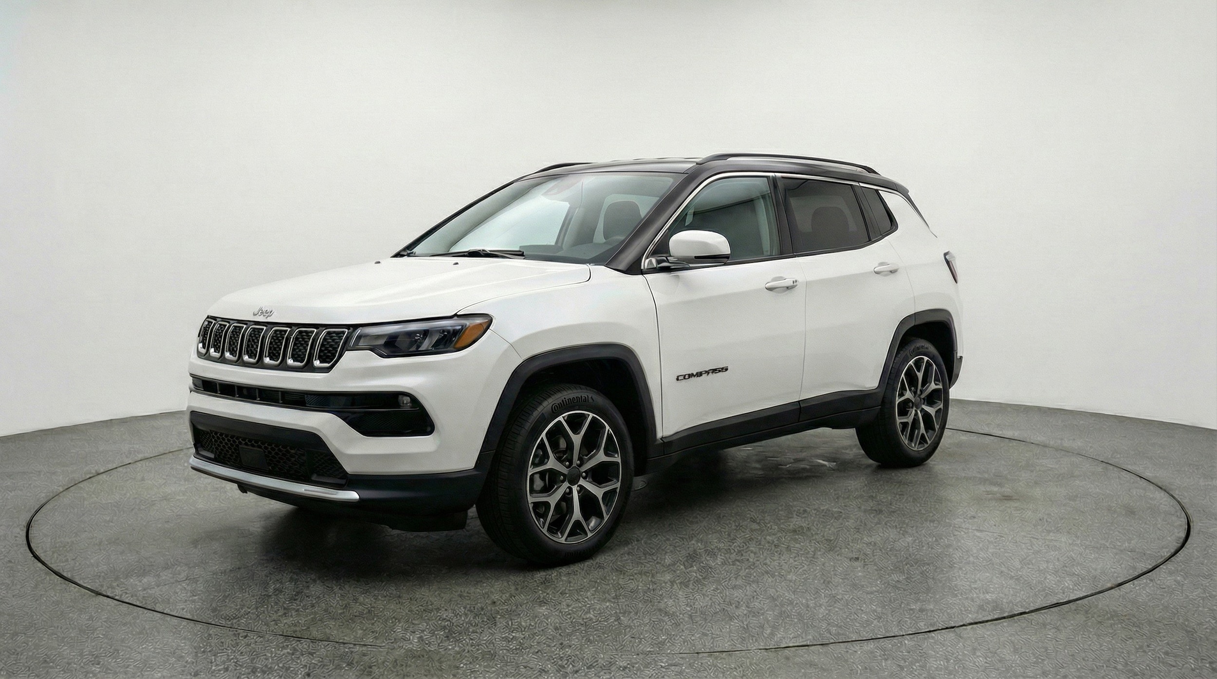 Thumbnail: 2025 Jeep Compass - 3