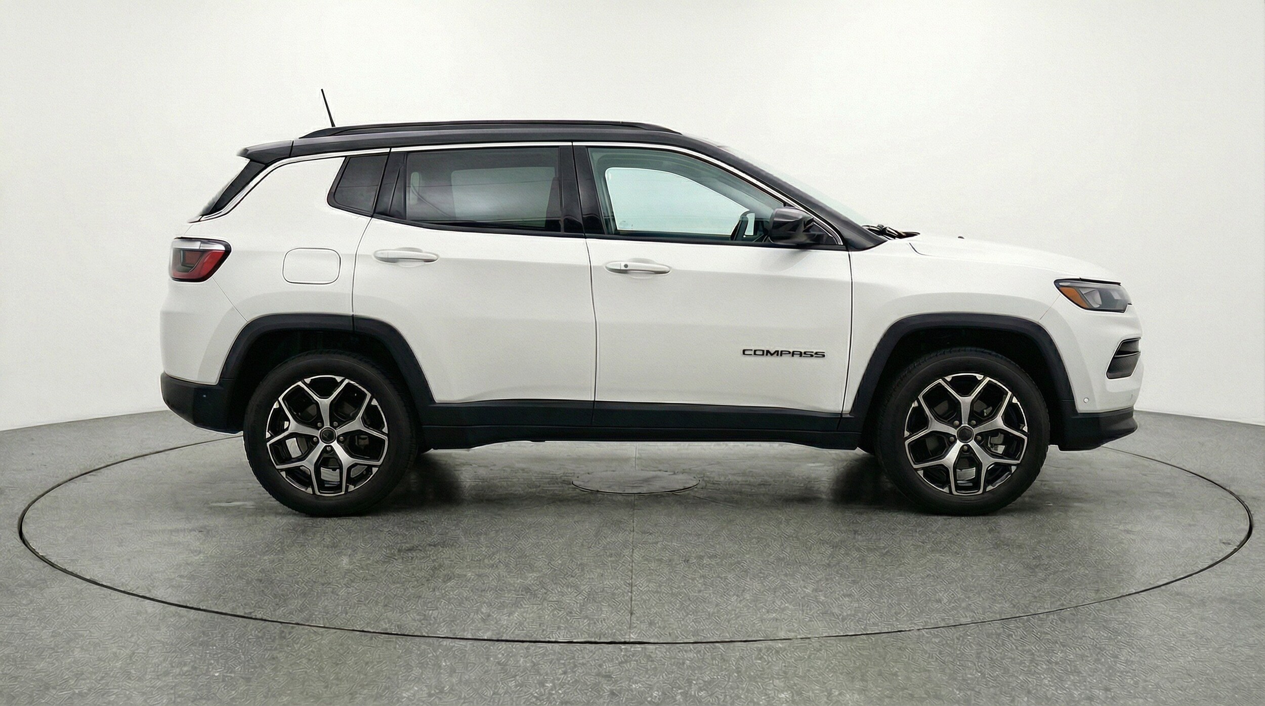 Thumbnail: 2025 Jeep Compass - 11