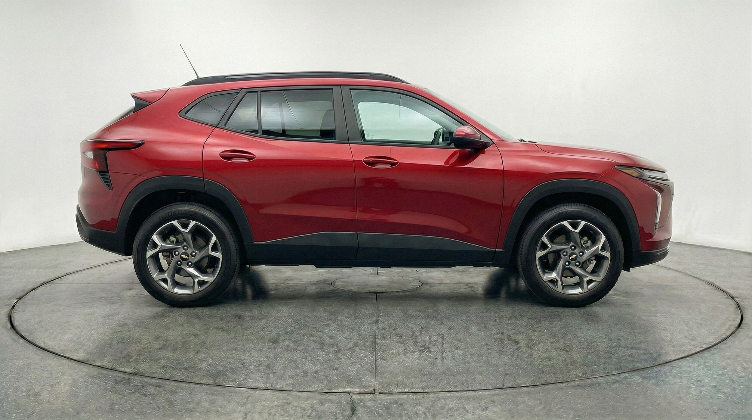 Thumbnail: 2025 Chevrolet Trax - 11