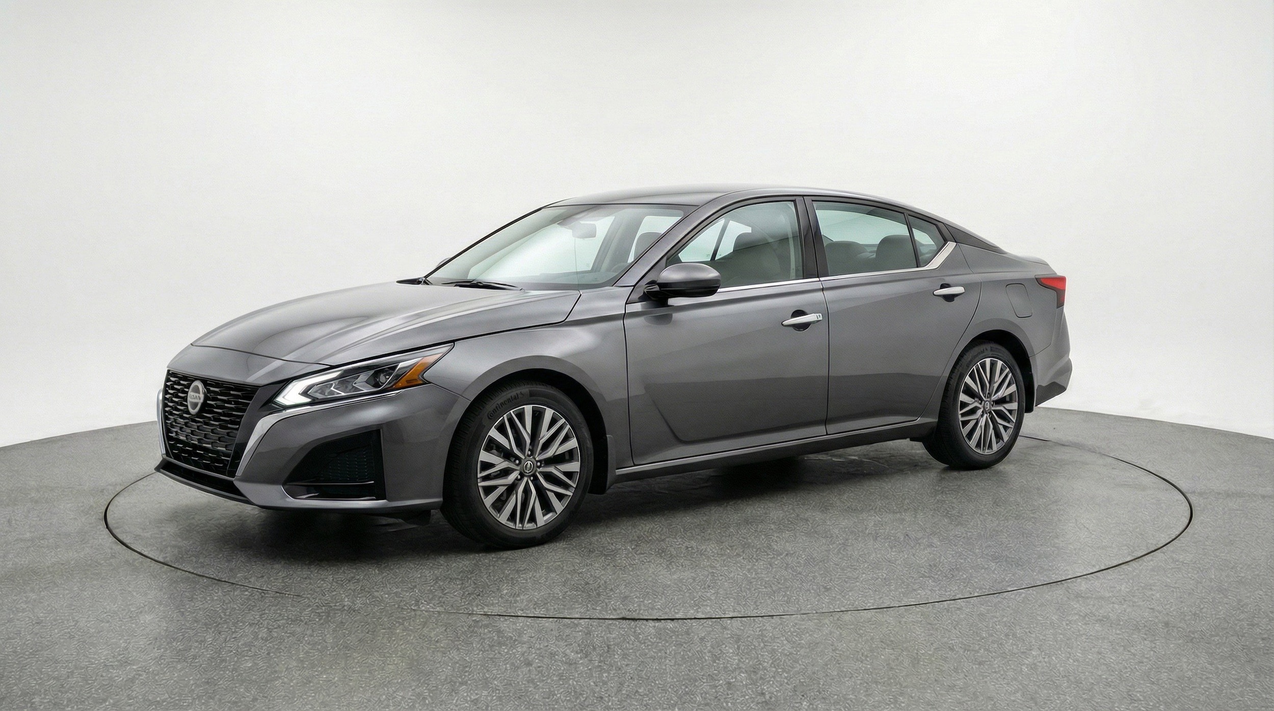 Thumbnail: 2025 Nissan Altima - 3