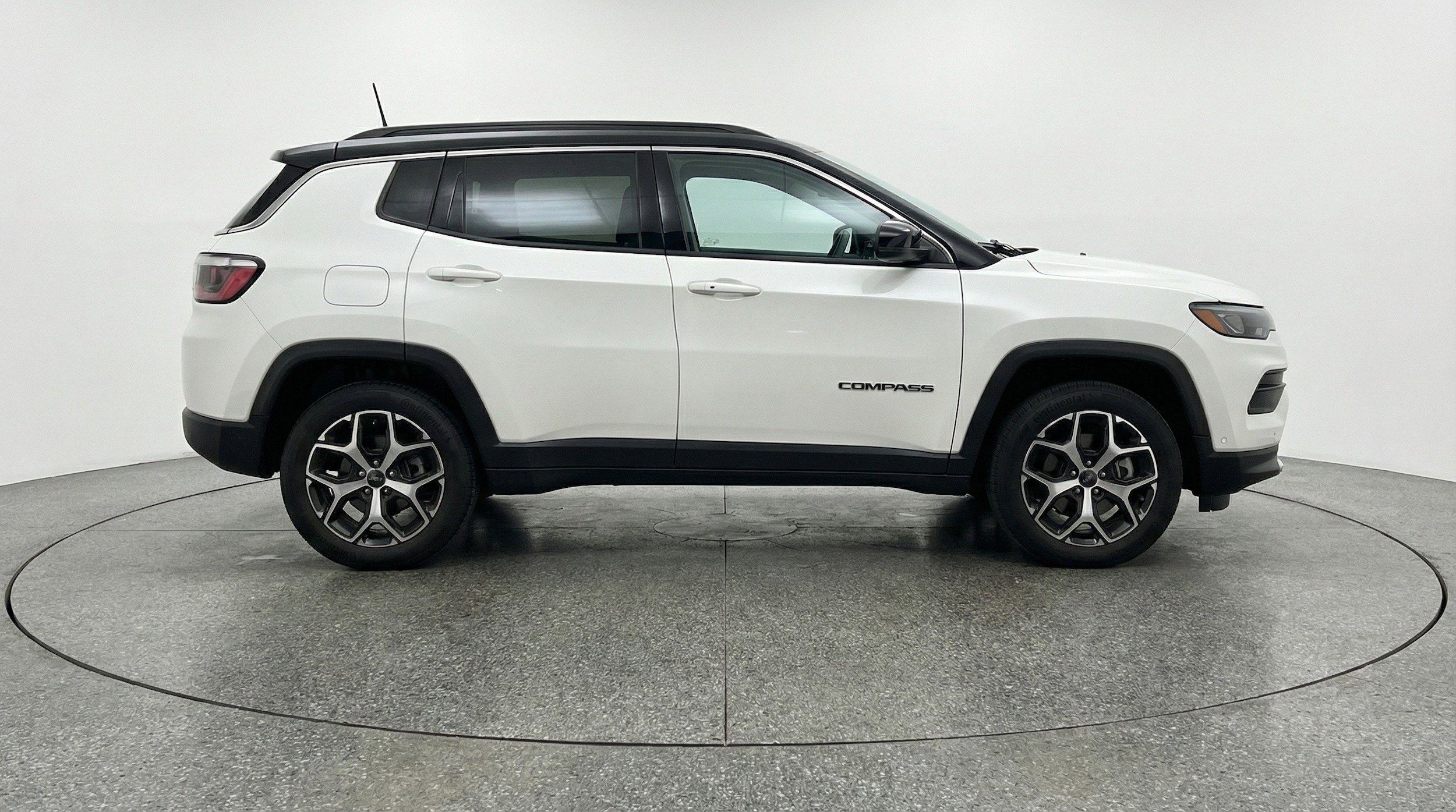 Thumbnail: 2025 Jeep Compass - 11