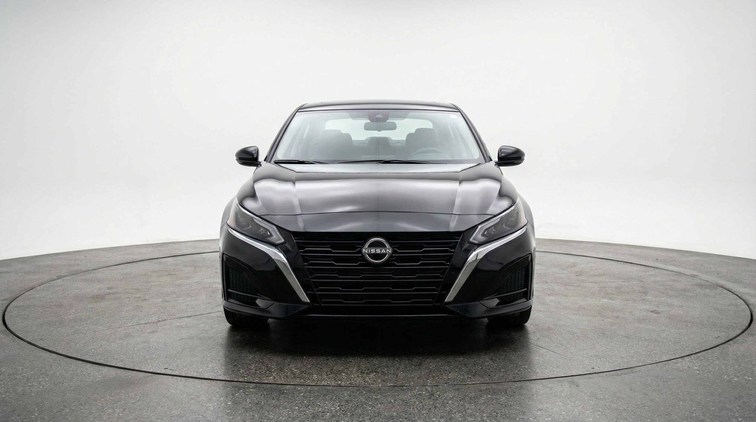 Thumbnail: 2025 Nissan Altima - 2