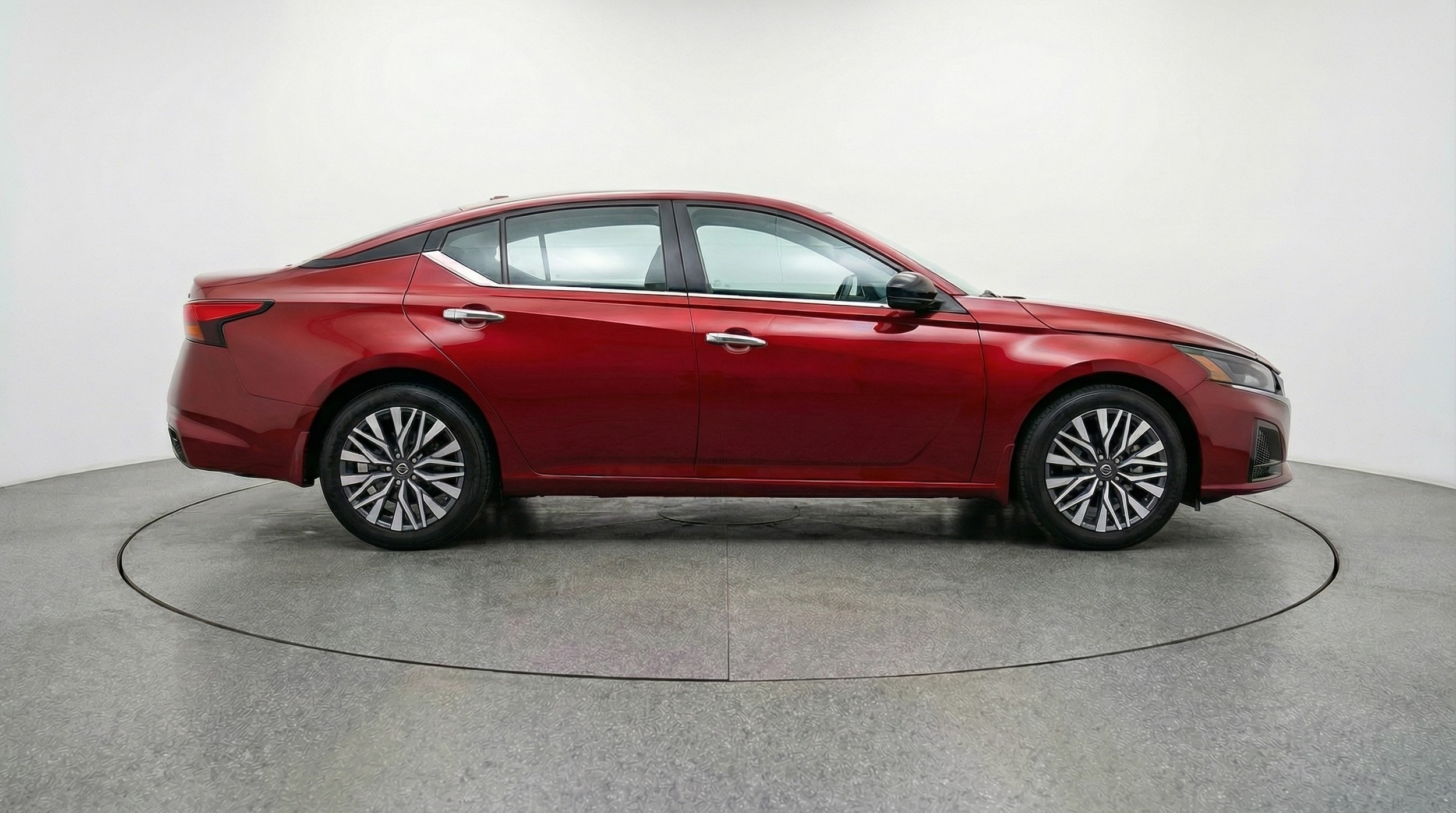 Thumbnail: 2025 Nissan Altima - 8